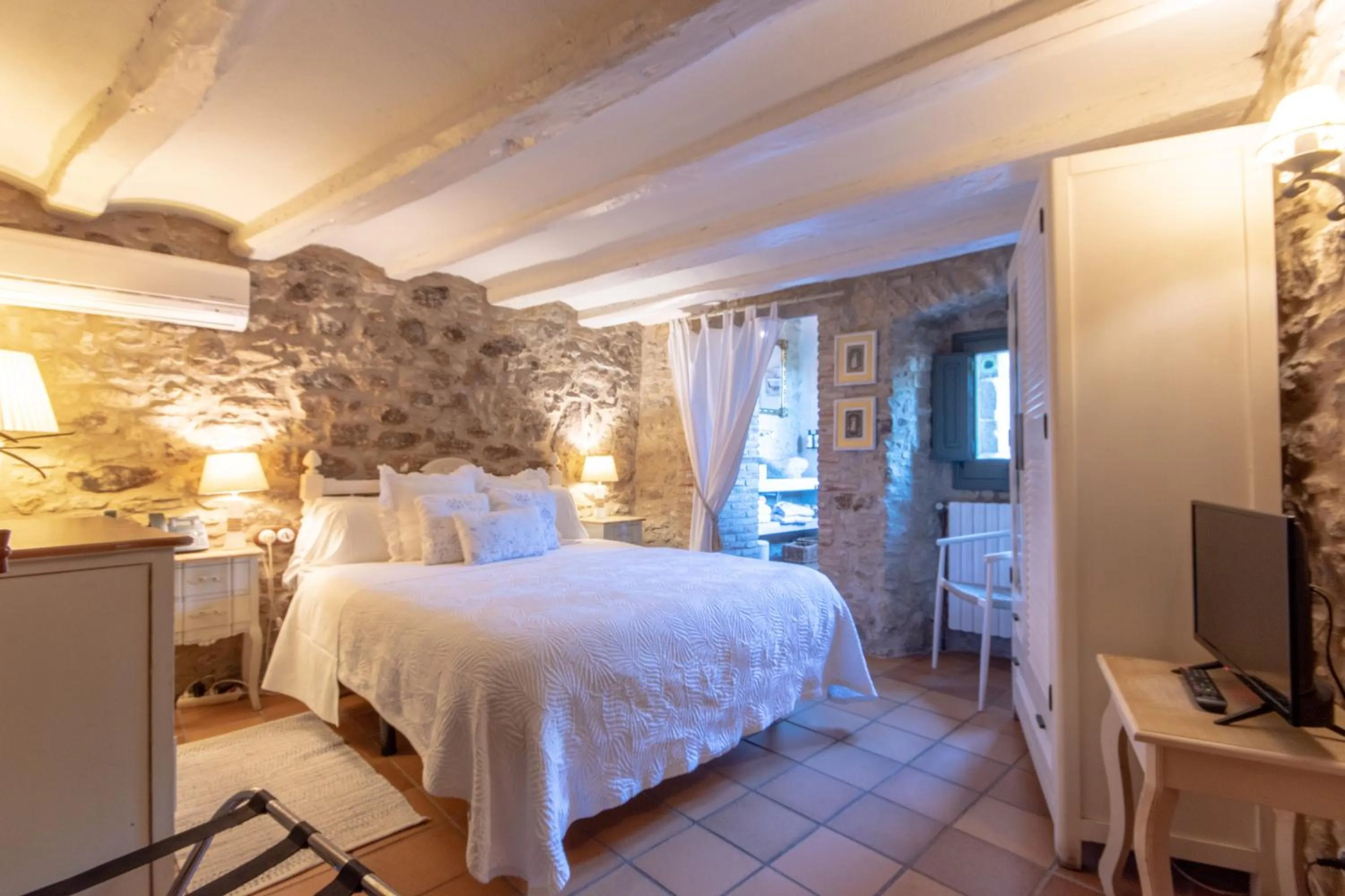 Bed in El Racó de Madremanya - Adults only