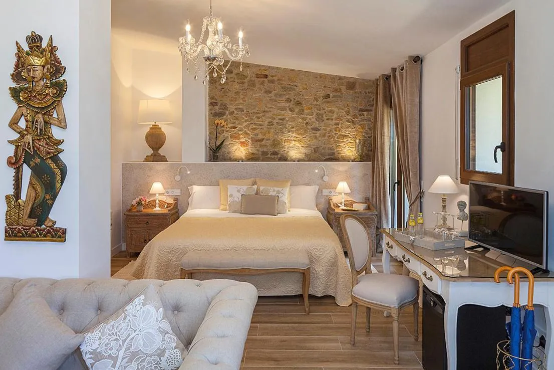 Bed in El Racó de Madremanya - Adults only