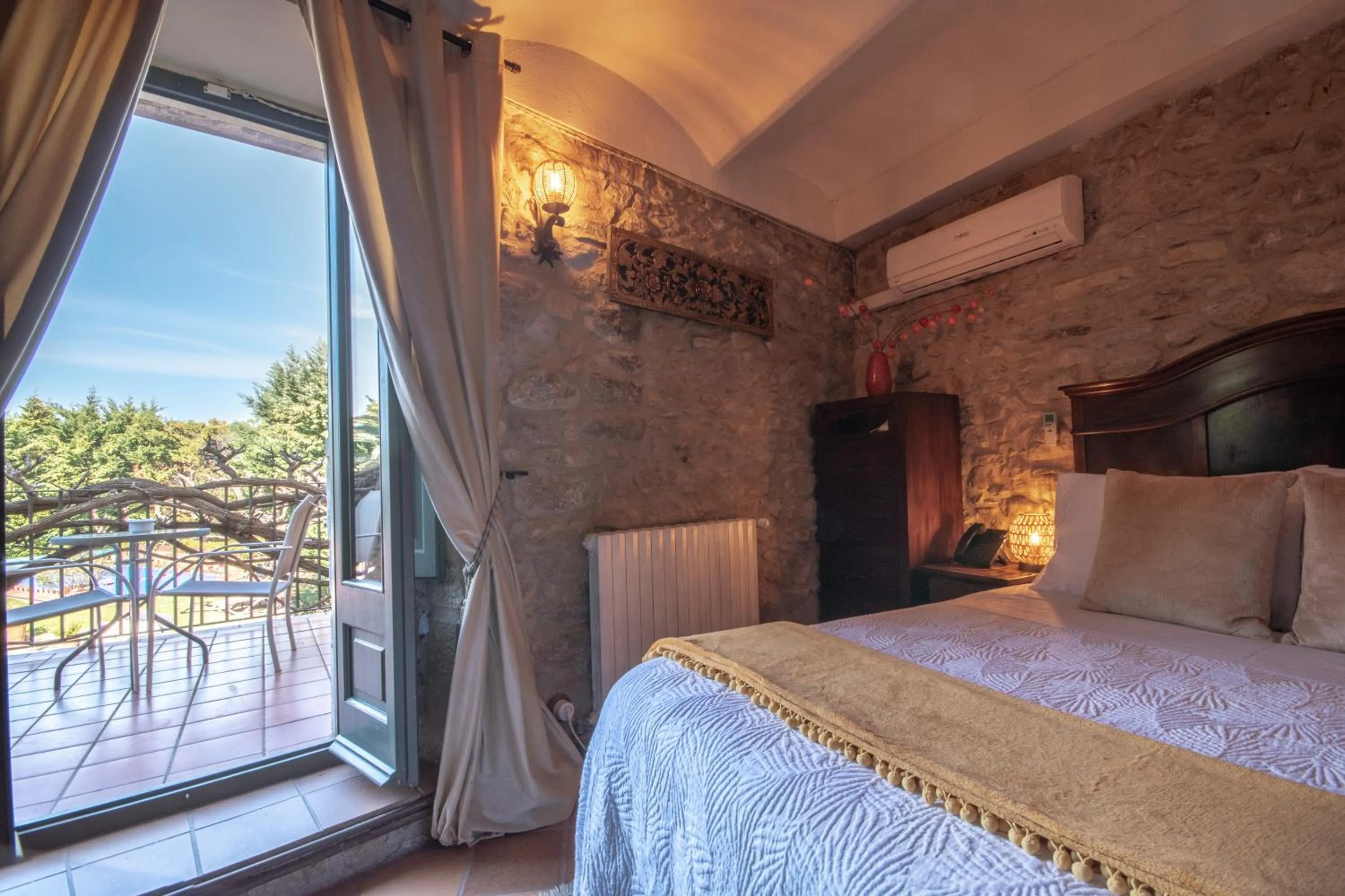 Bed in El Racó de Madremanya - Adults only