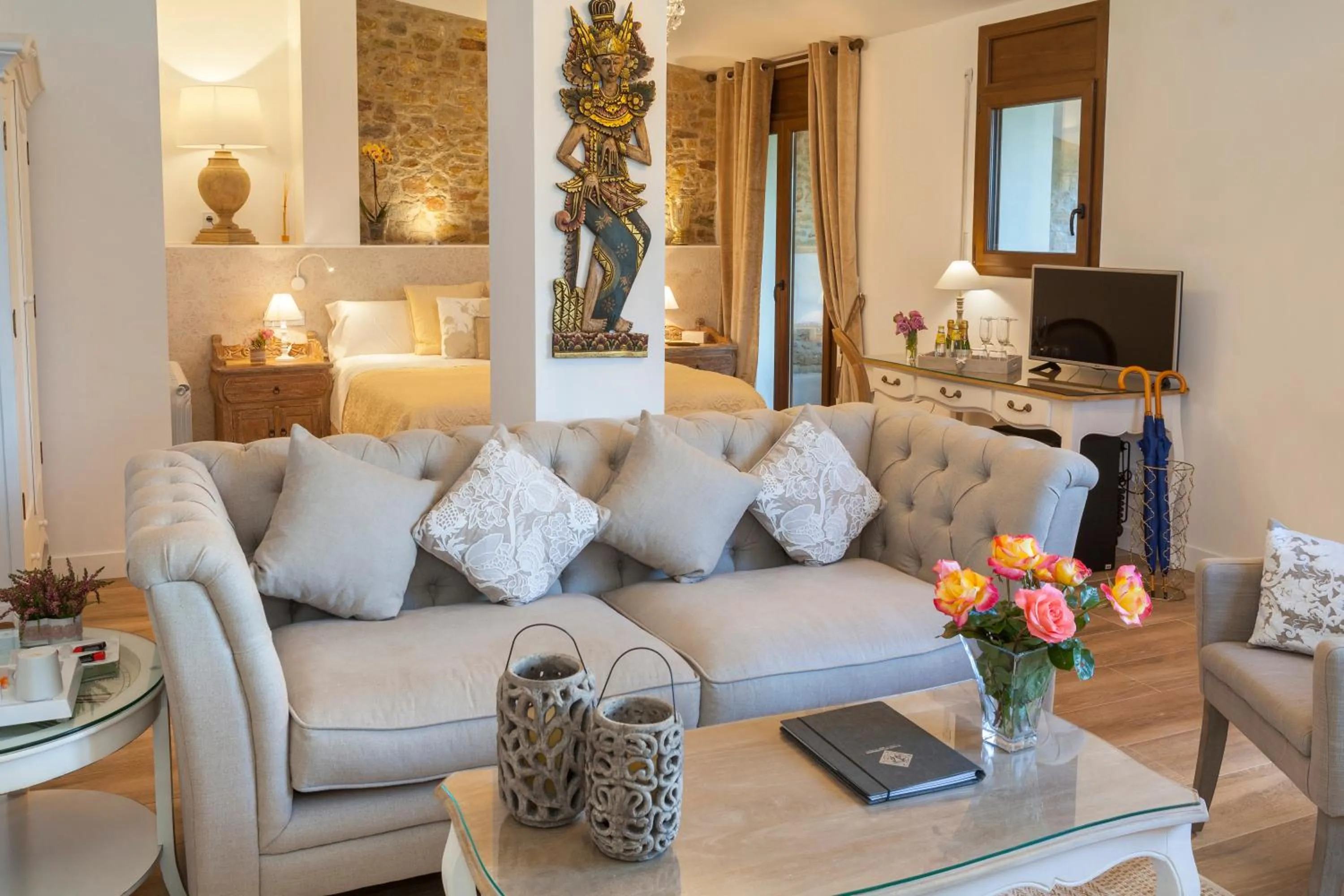 El Racó de Madremanya - Adults only