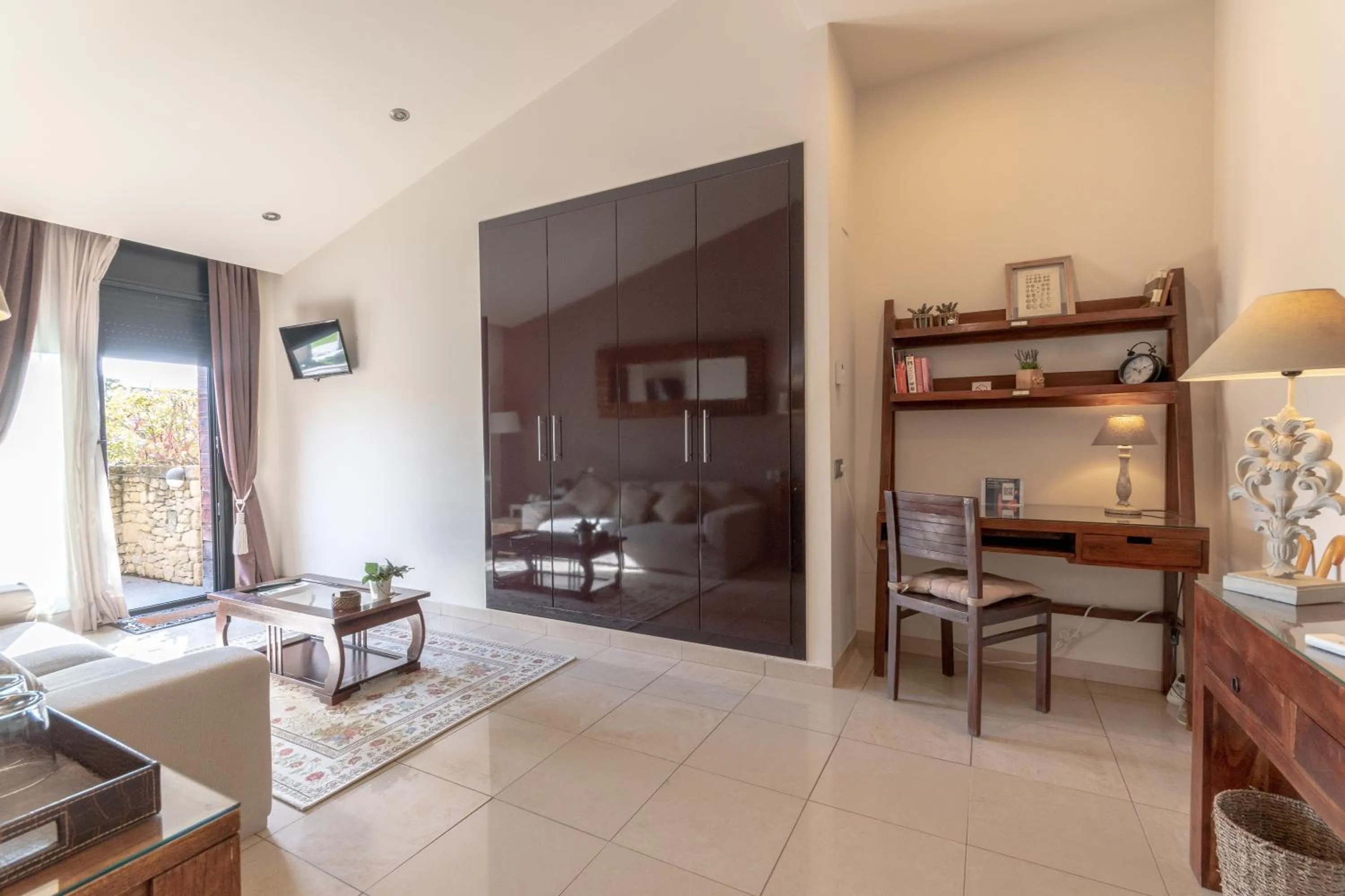 El Racó de Madremanya - Adults only