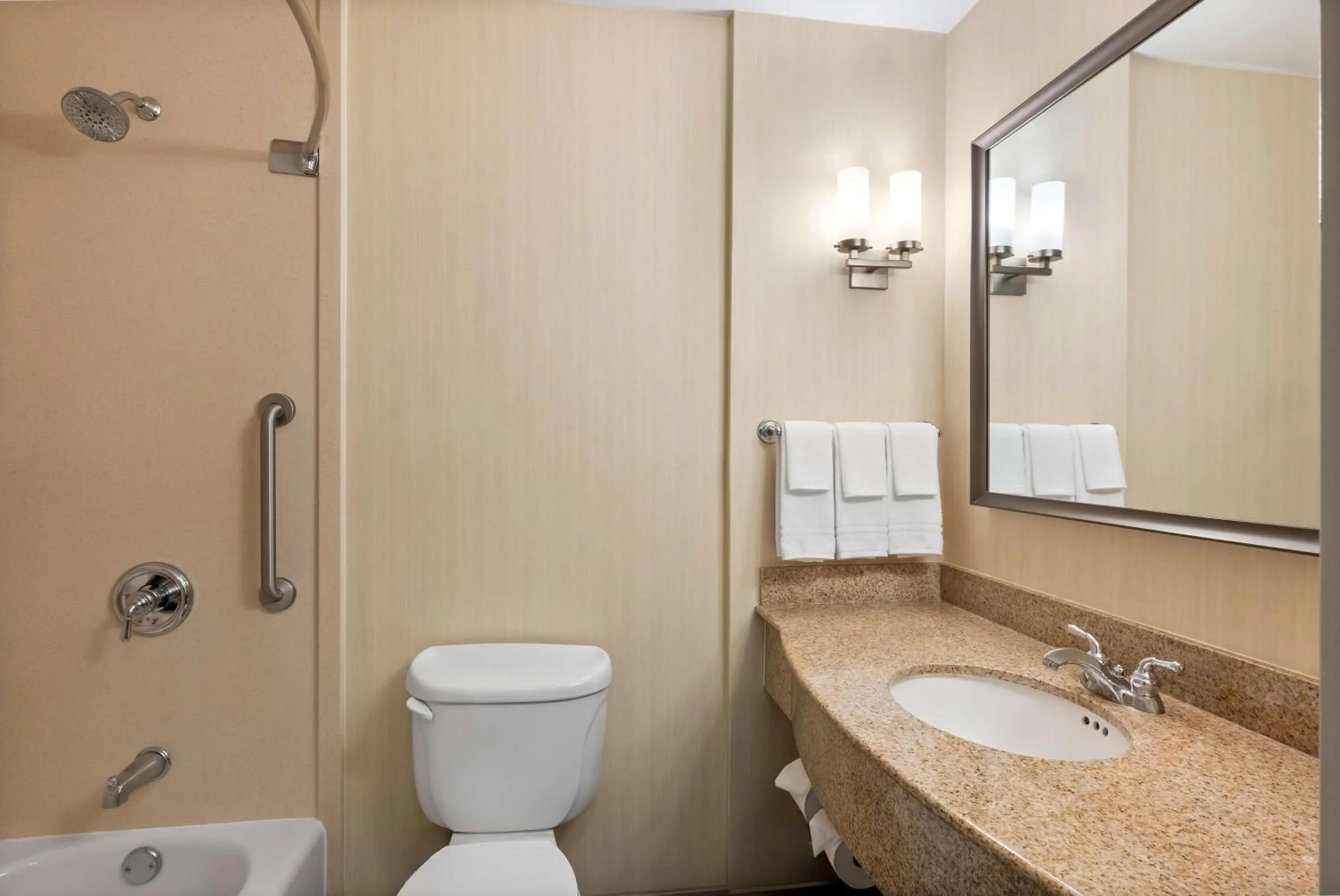 Bathroom in Hilton Garden Inn Fairfield