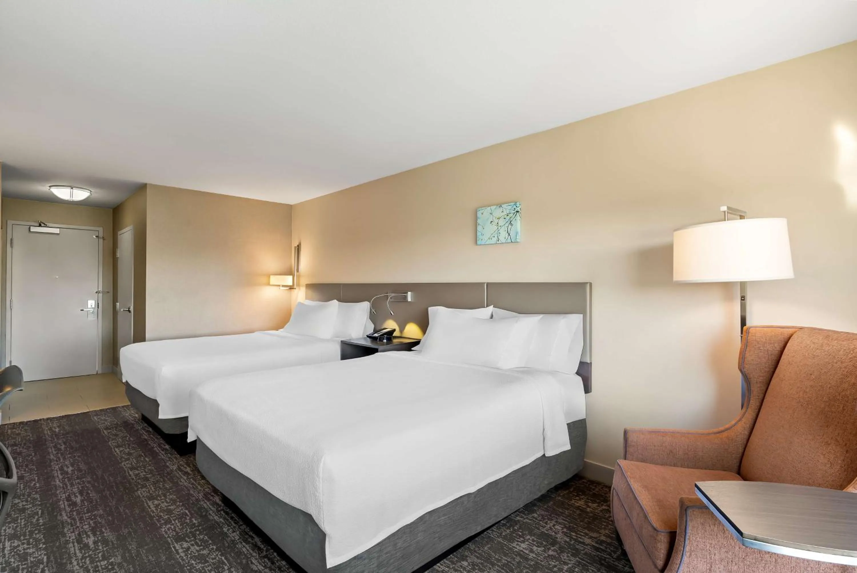 Bed in Hilton Garden Inn Fairfield