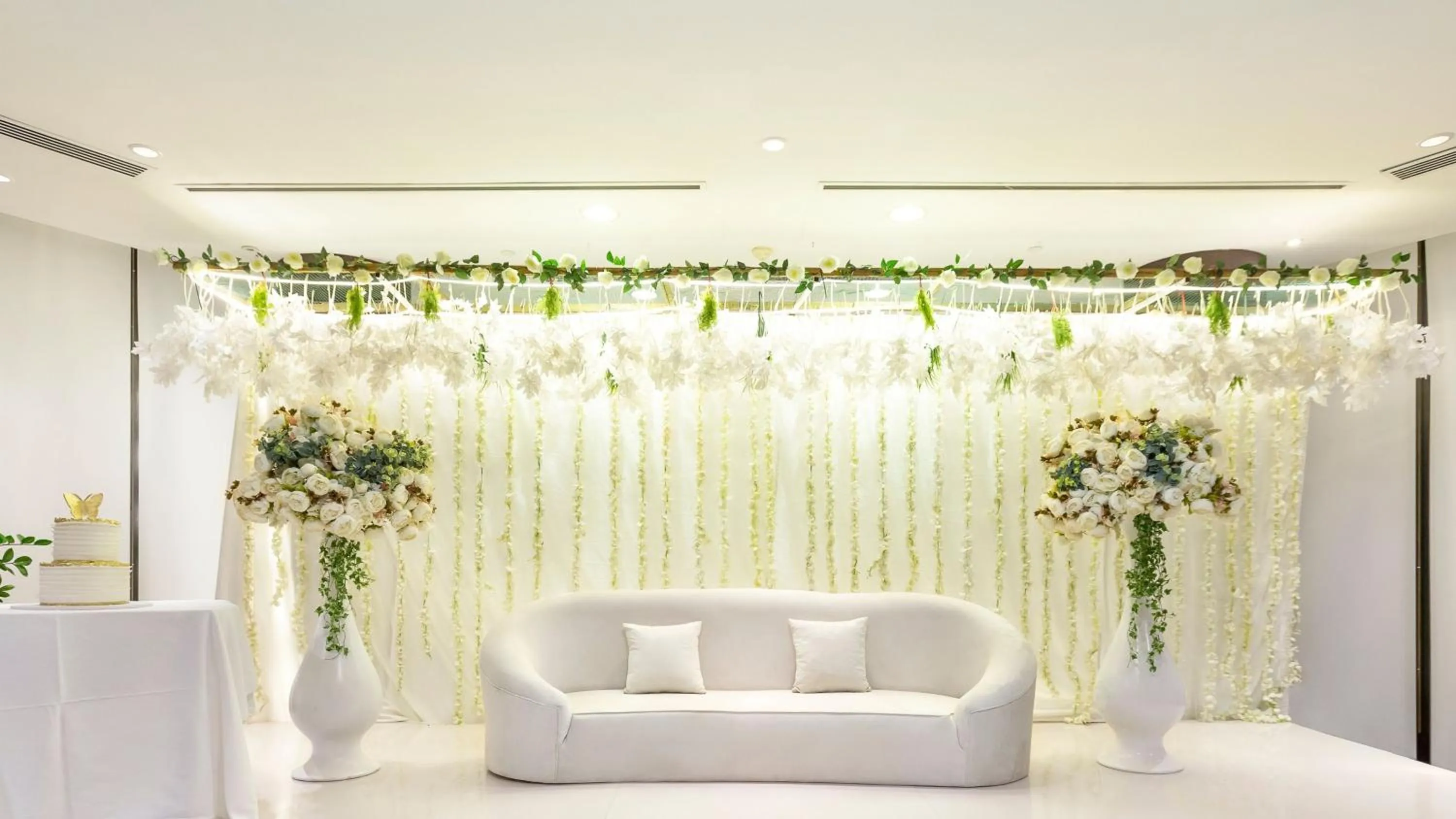 Meeting/conference room in Holiday Inn Abu Dhabi by IHG