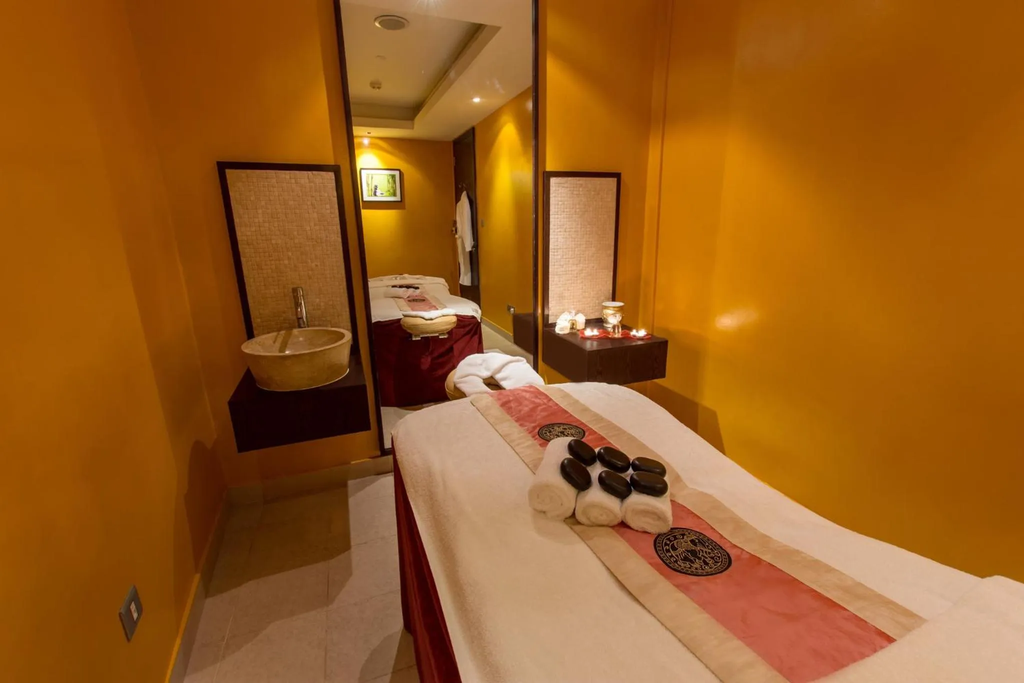Spa and wellness centre/facilities in Holiday Inn Abu Dhabi by IHG