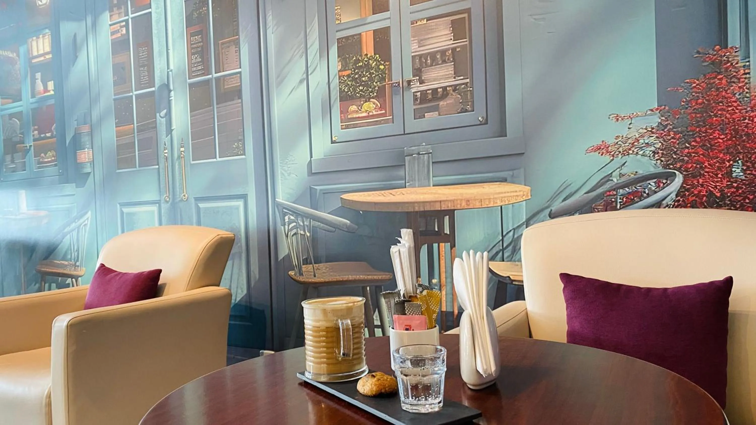 Restaurant/places to eat in Holiday Inn Abu Dhabi by IHG