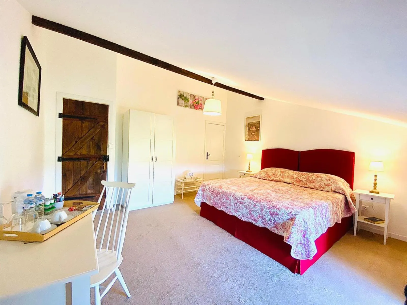 Bedroom, Bed in Labarthe