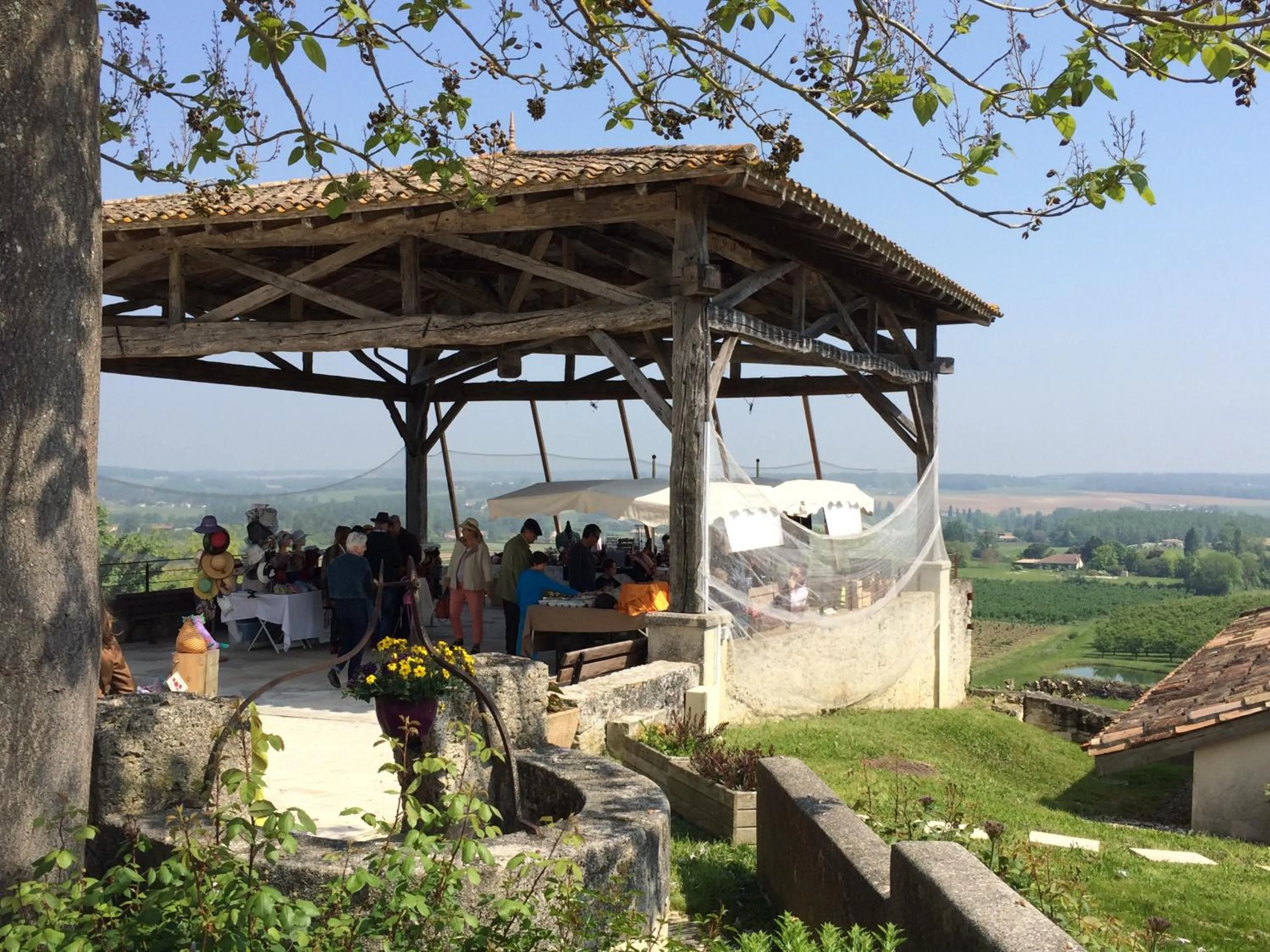 Neighbourhood in Labarthe