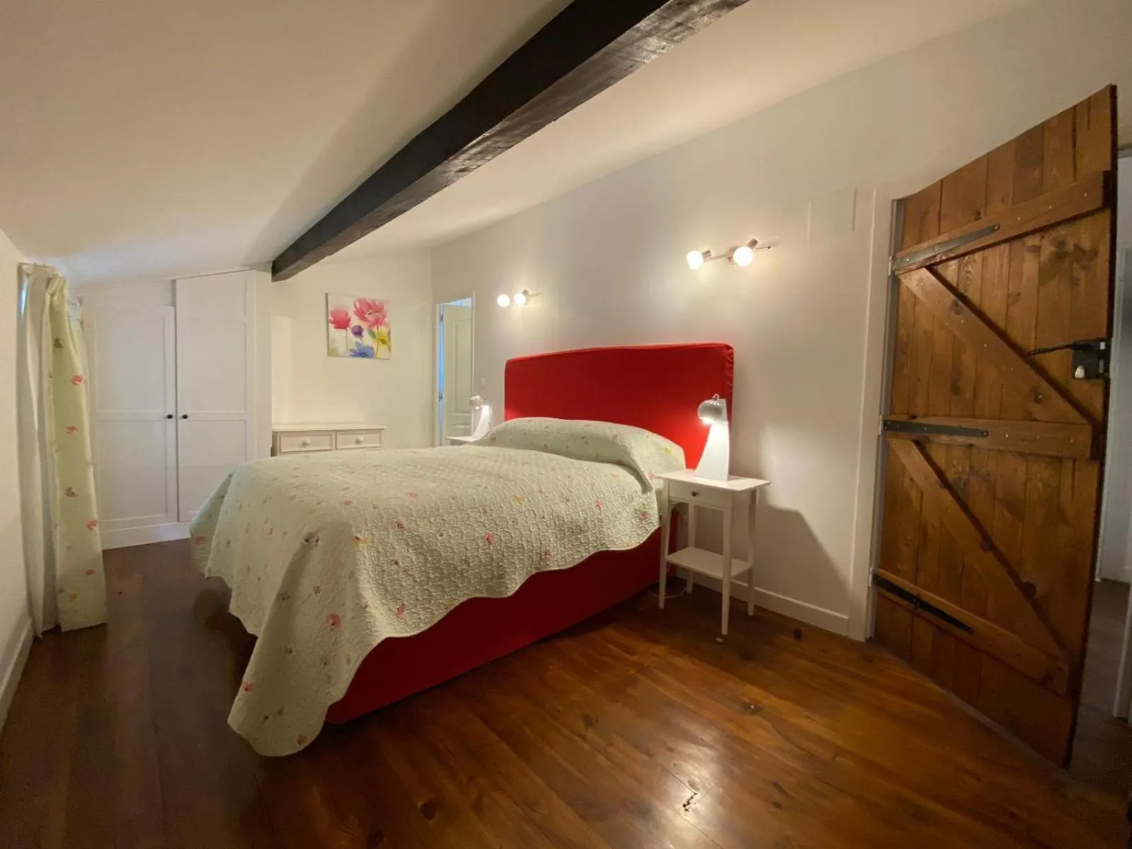 Bedroom, Bed in Labarthe