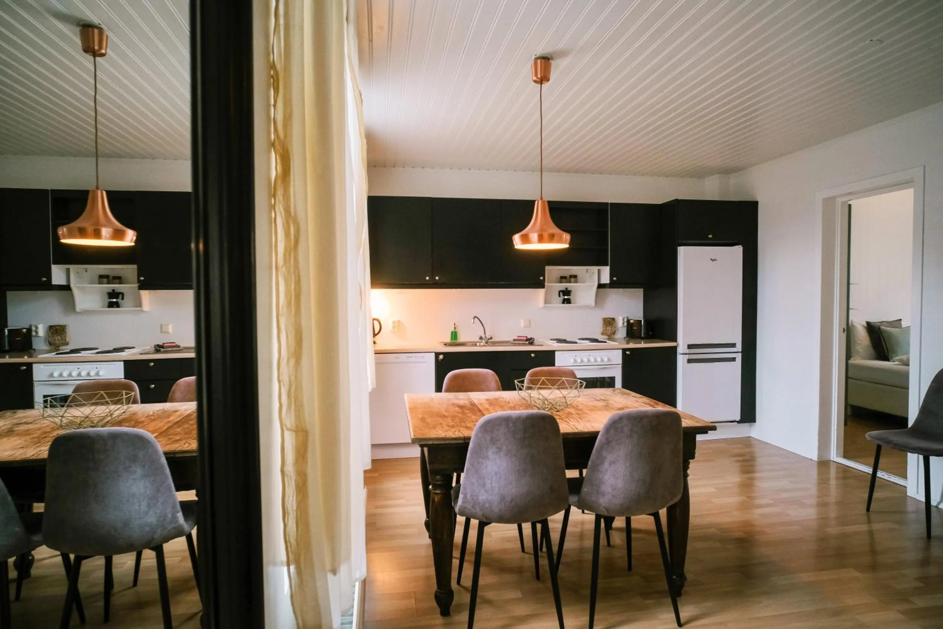 Kitchen or kitchenette in Dúlluhús - Apartments by Aldan