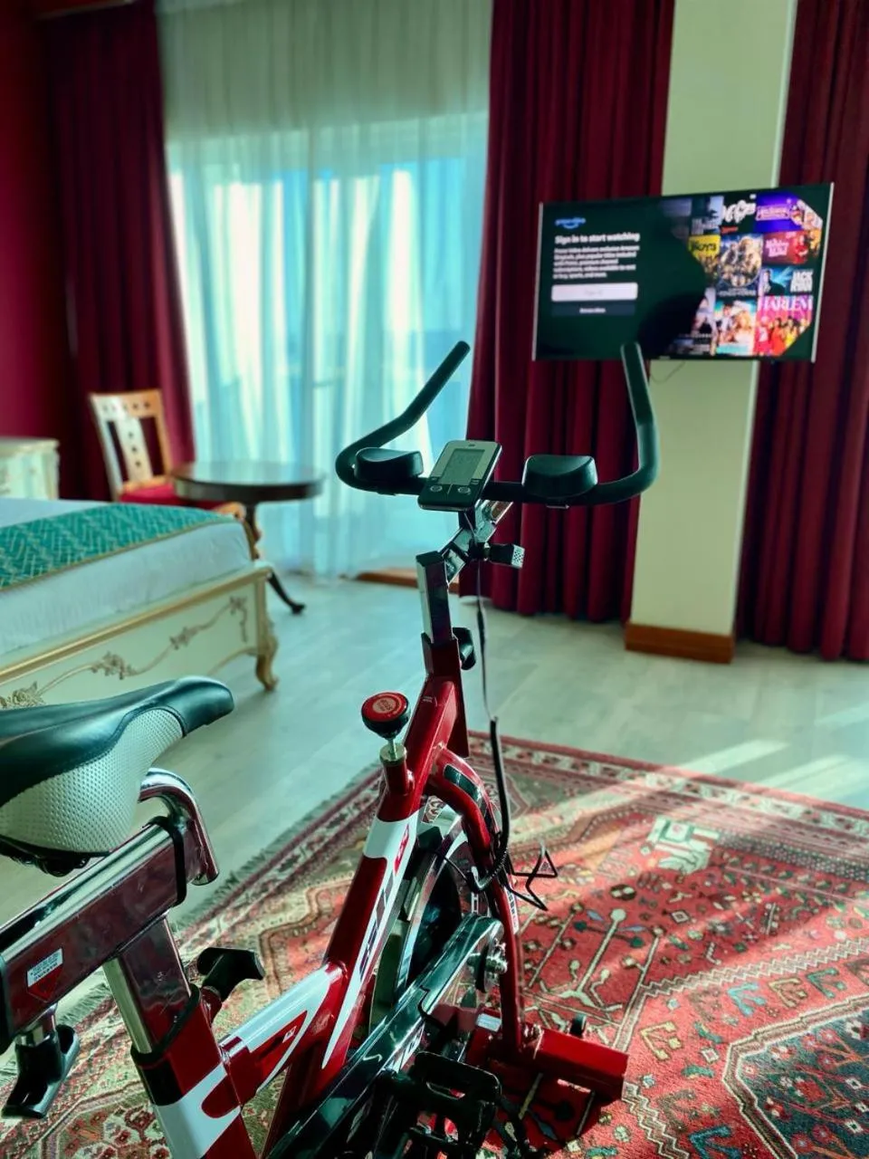 Evening entertainment in Riviera Hotel