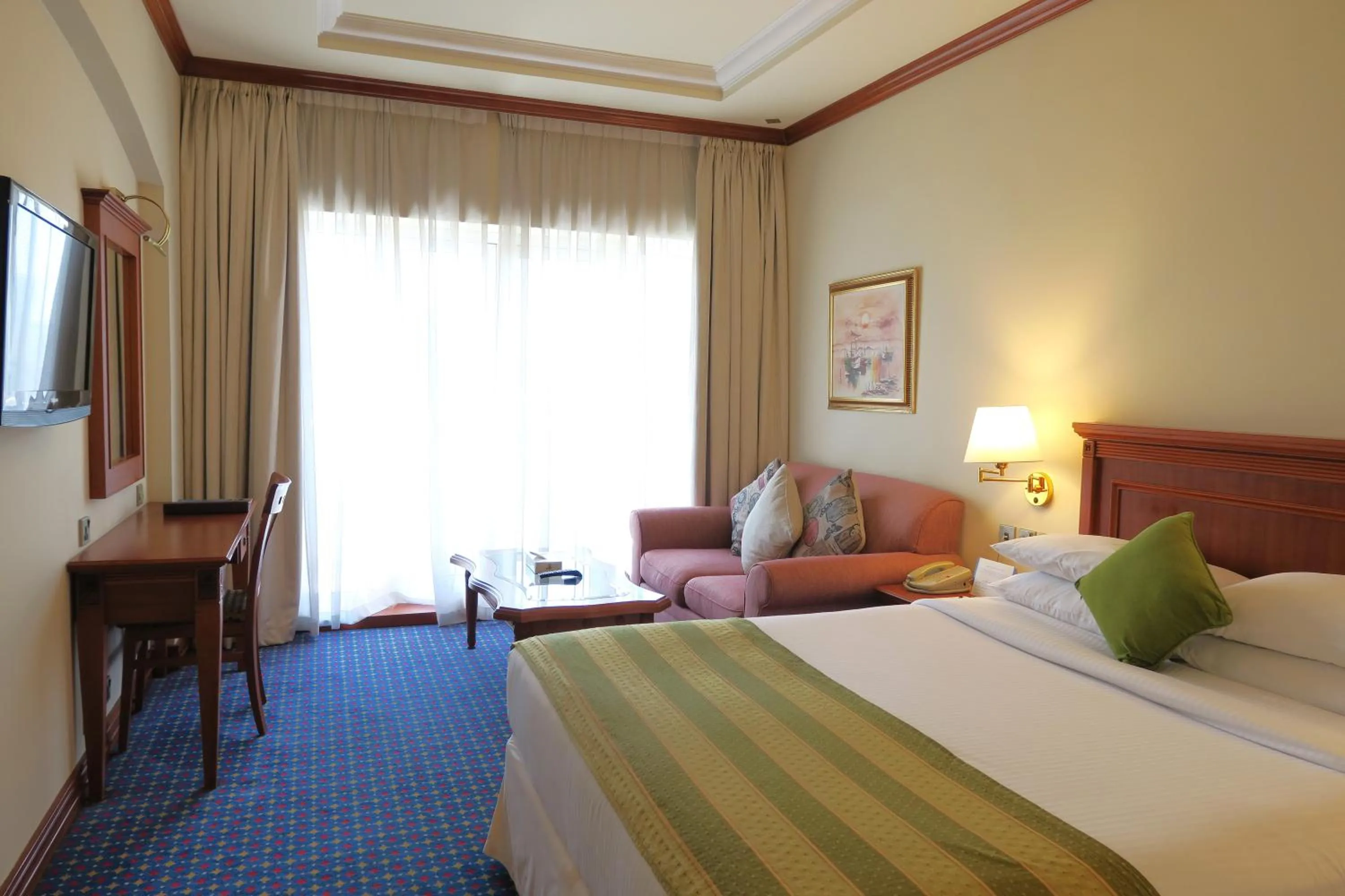 Photo of the whole room, Bed in Riviera Hotel