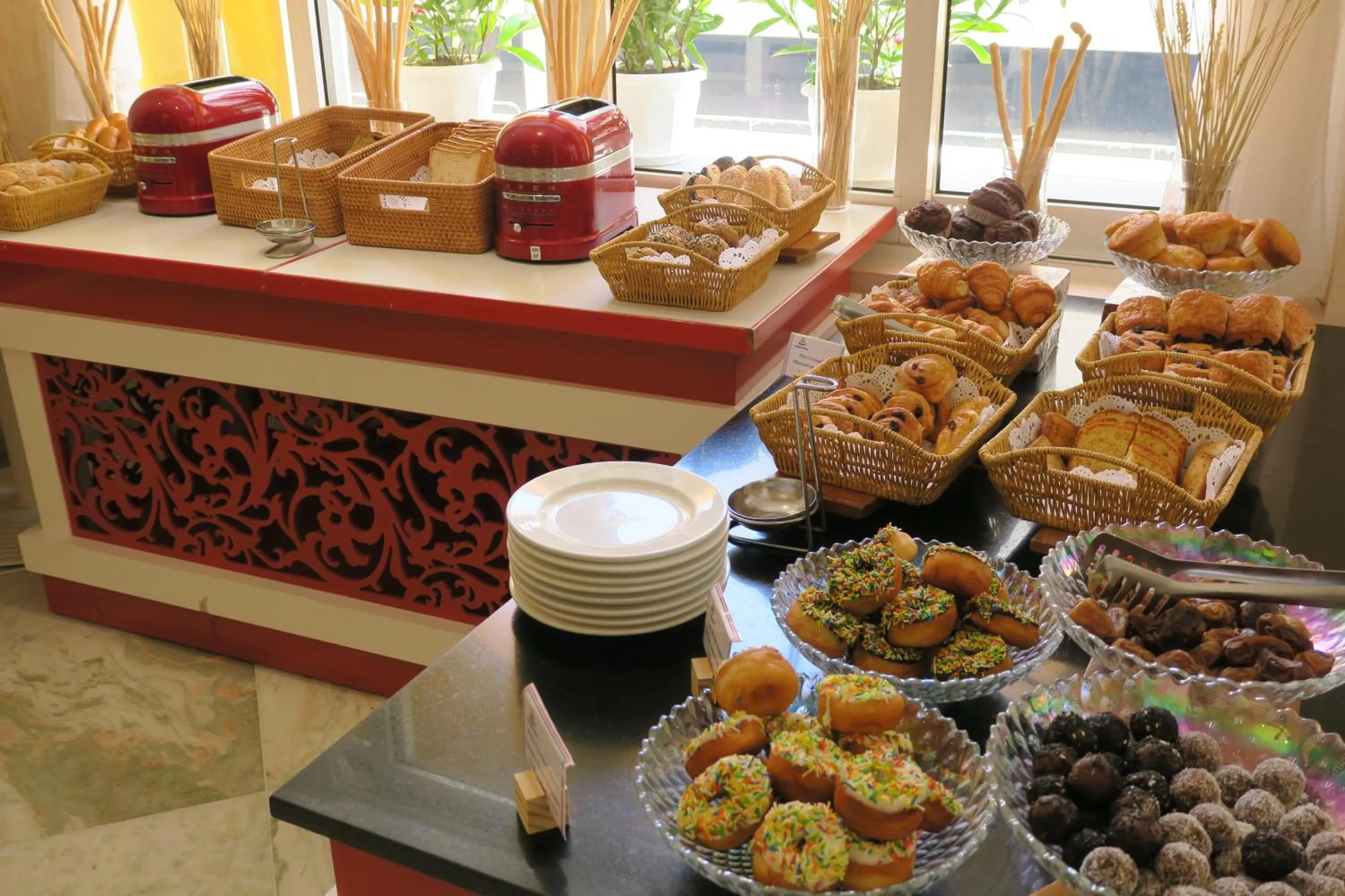 Buffet breakfast in Riviera Hotel