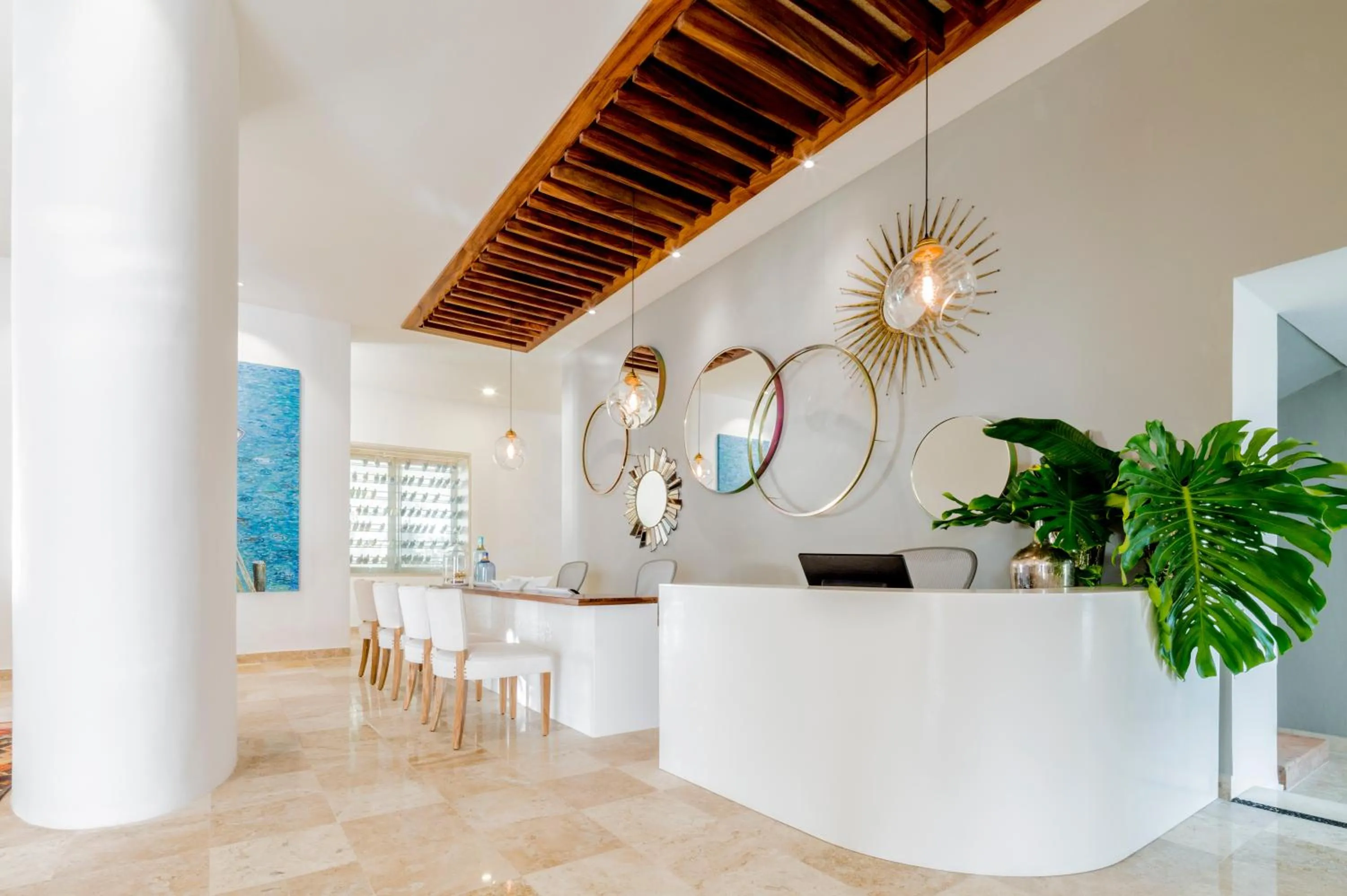 concierge in Villa Premiere Boutique Hotel & Romantic Getaway - Adults Only