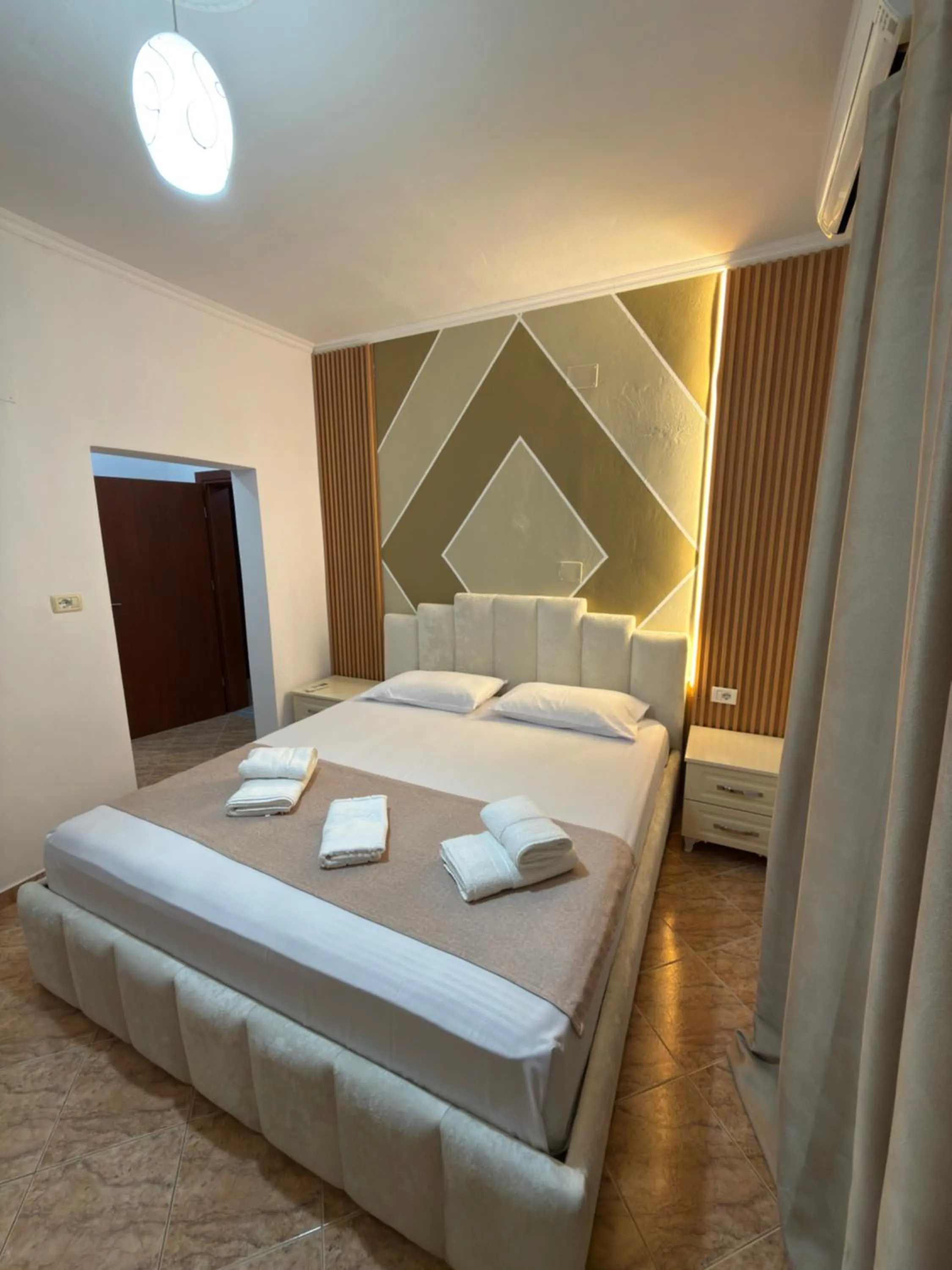 Golden Villa Ksamil