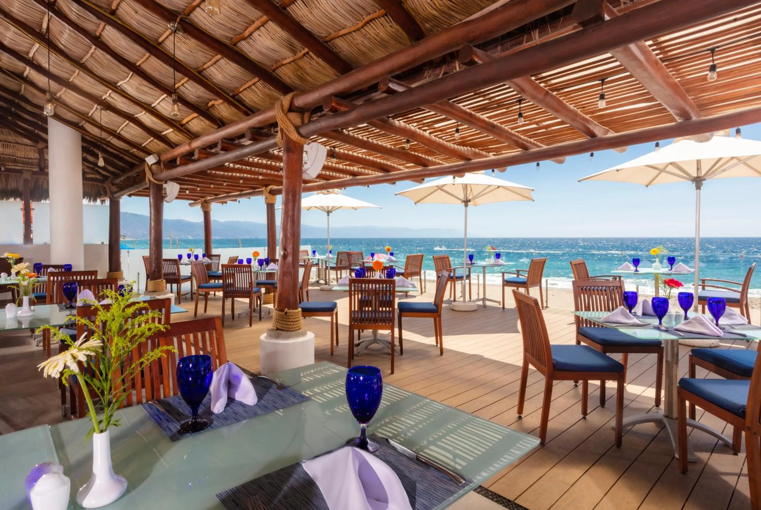 Restaurant/places to eat in Buenaventura Grand Hotel & Great Moments - All Inclusive