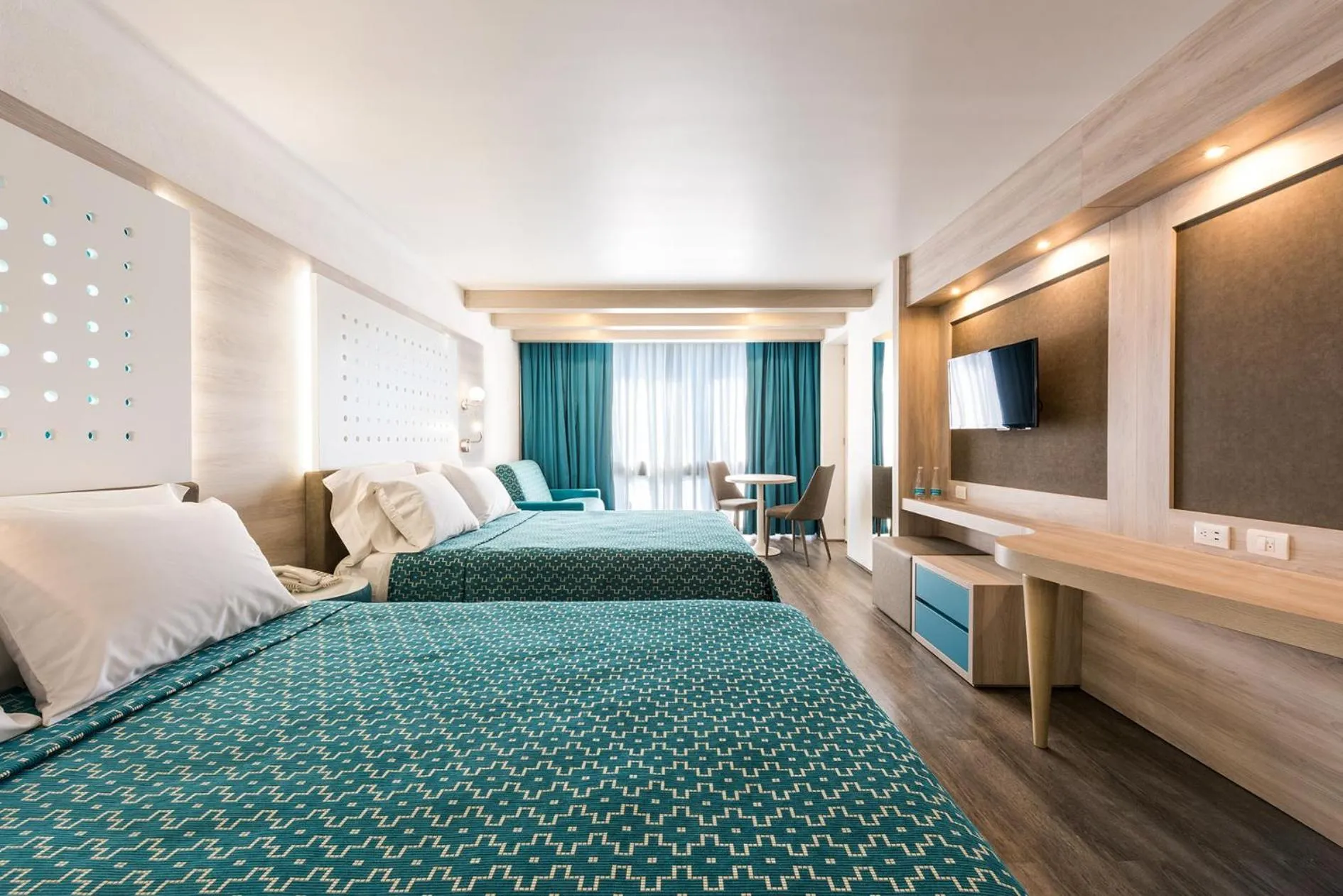 TV and multimedia, Bed in Hotel Casa Blanca