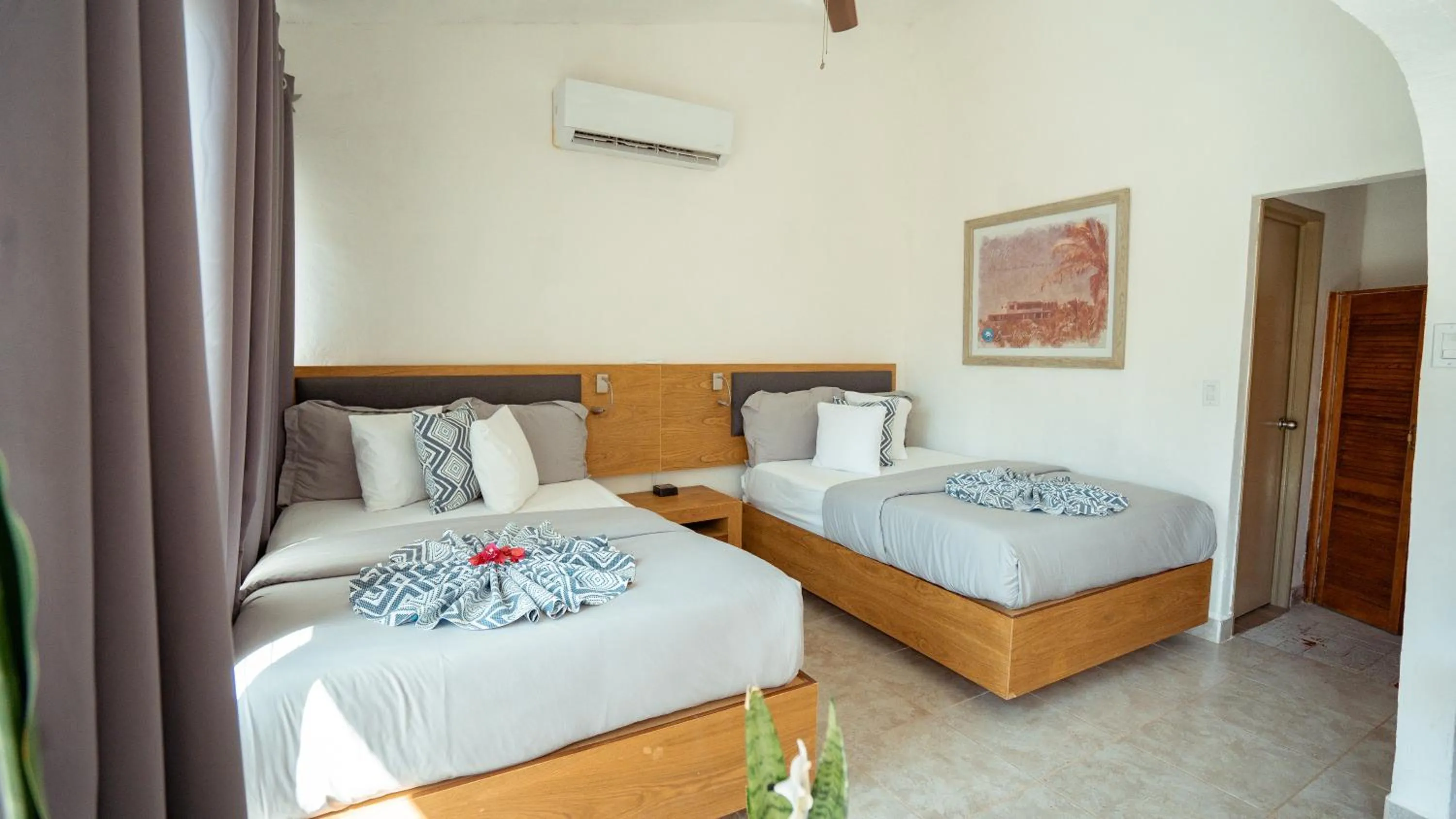 Bed in Buena Vista Oceanfront & Hot Springs Resort