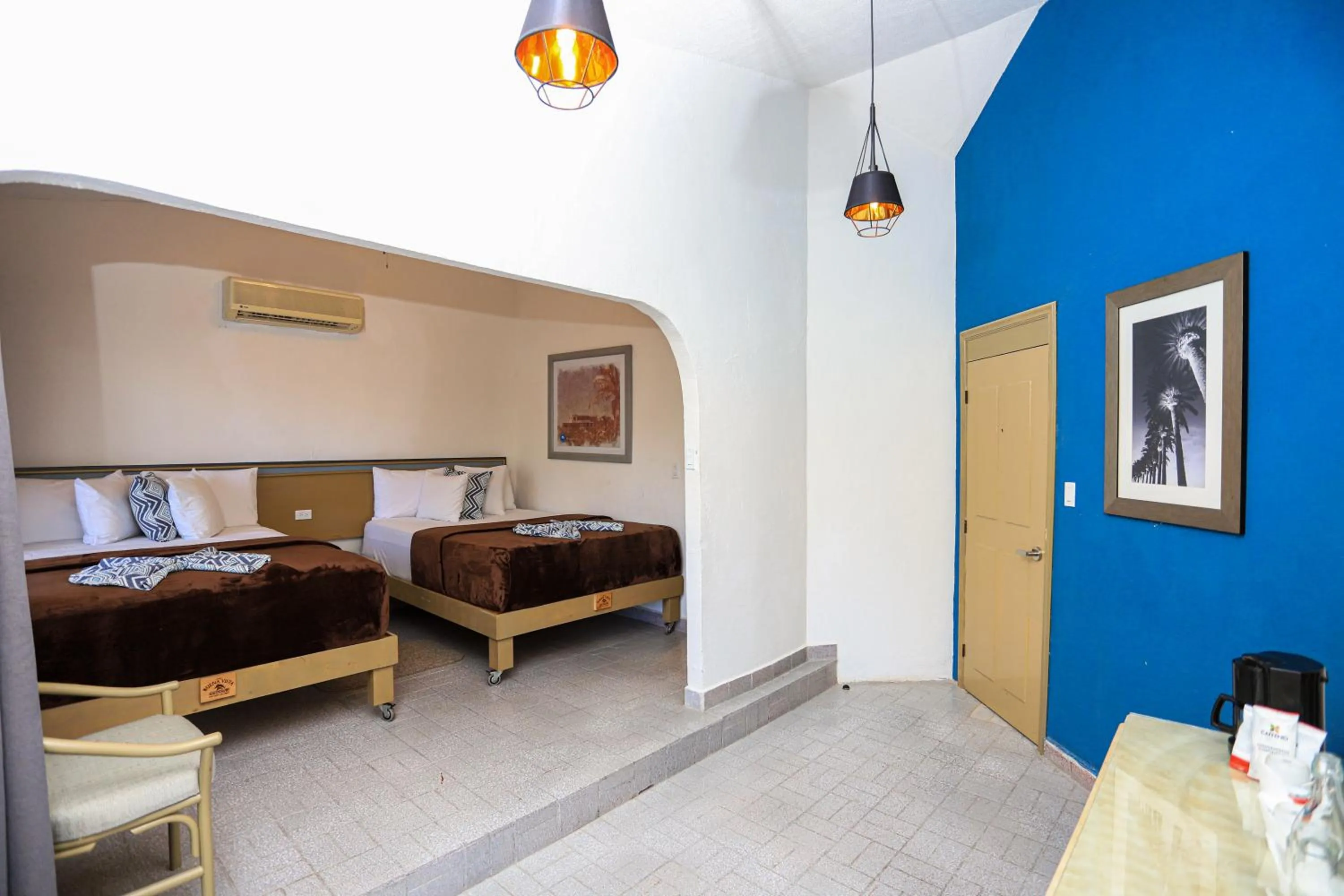 Bed in Buena Vista Oceanfront & Hot Springs Resort