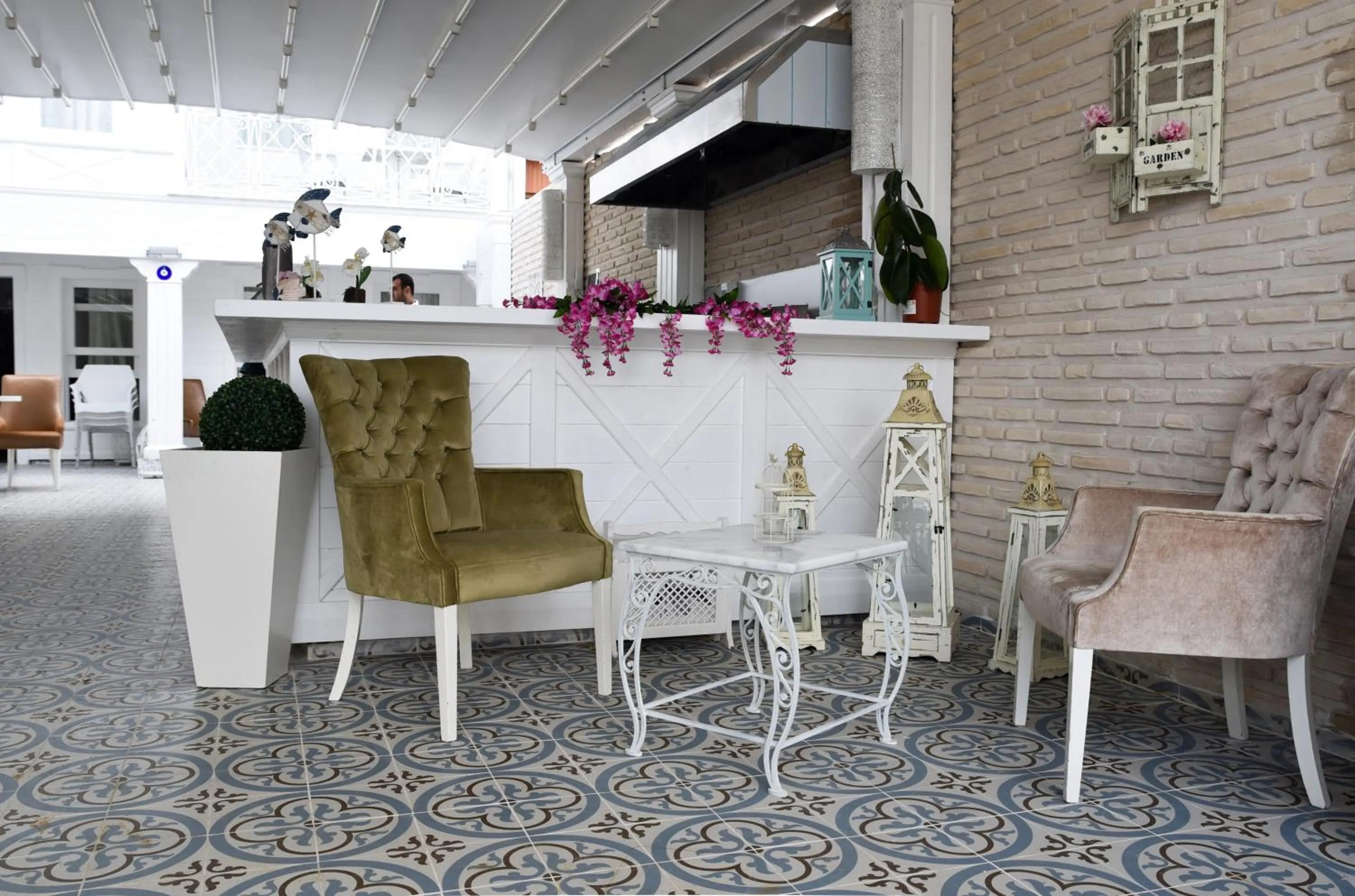 Restaurant/places to eat in Büyükada Port Hotel