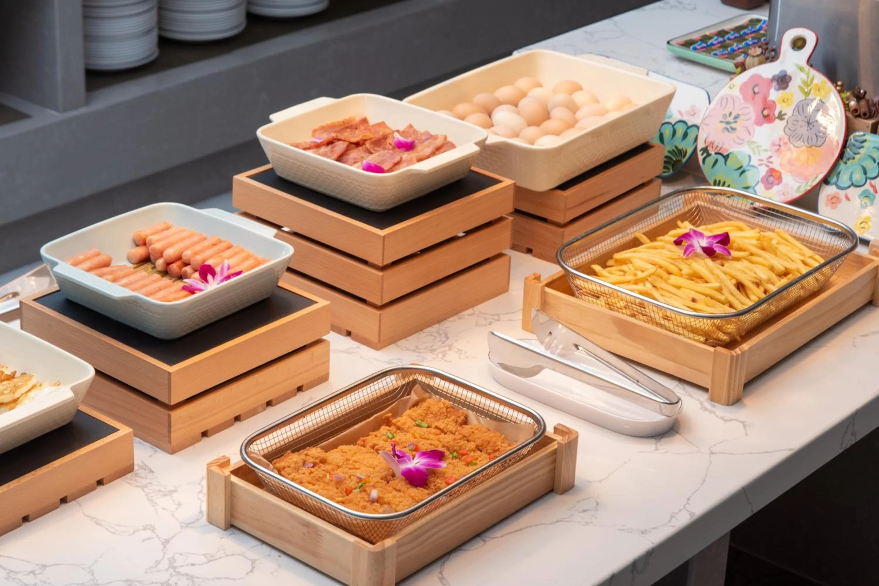 Buffet breakfast in Vienna International Hotel Guangzhou Baiyun International Conference Center