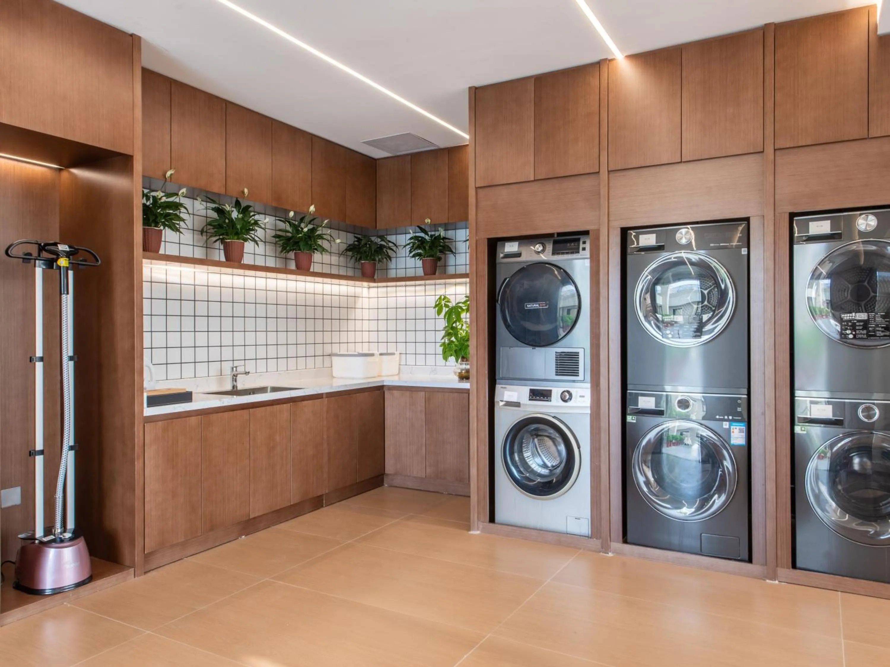 laundry in Vienna International Hotel Guangzhou Baiyun International Conference Center