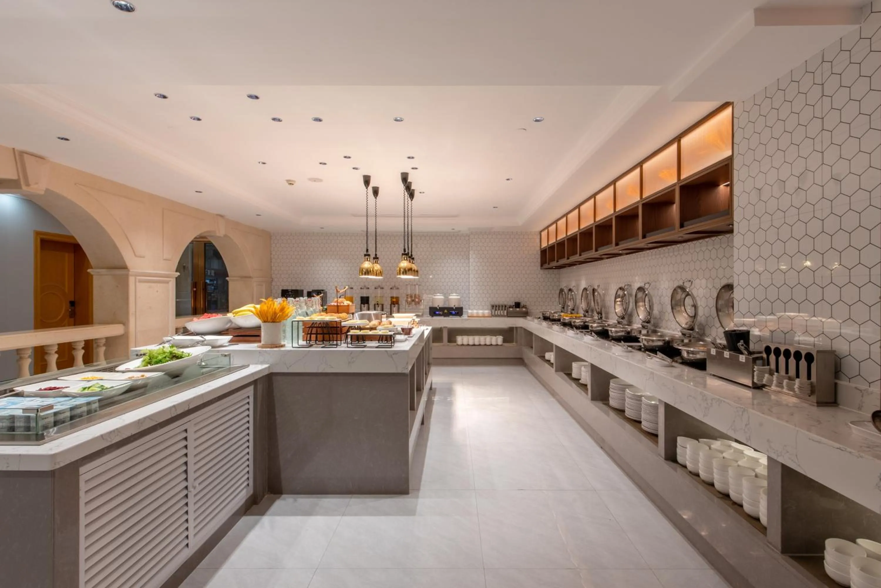 Buffet breakfast in Vienna International Hotel Guangzhou Baiyun International Conference Center