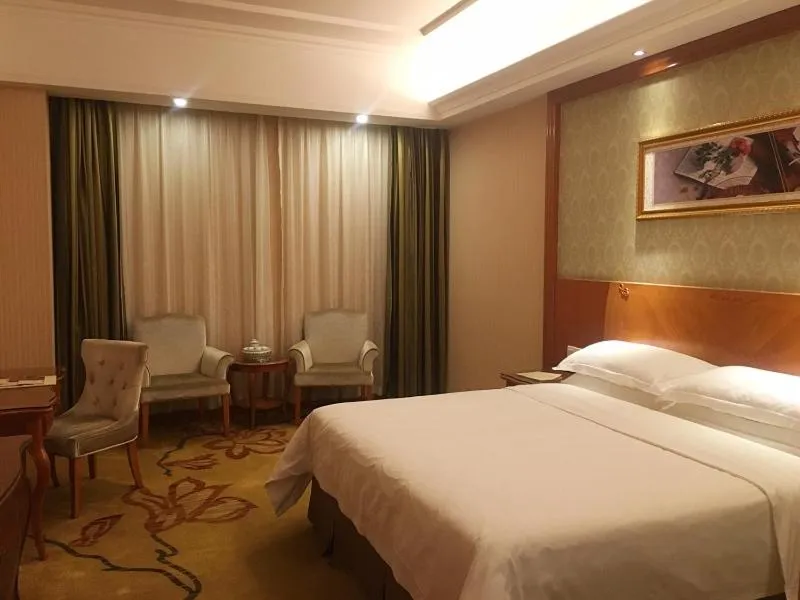 Bed in Vienna Hotel Chaoyang High-Speed Train Station