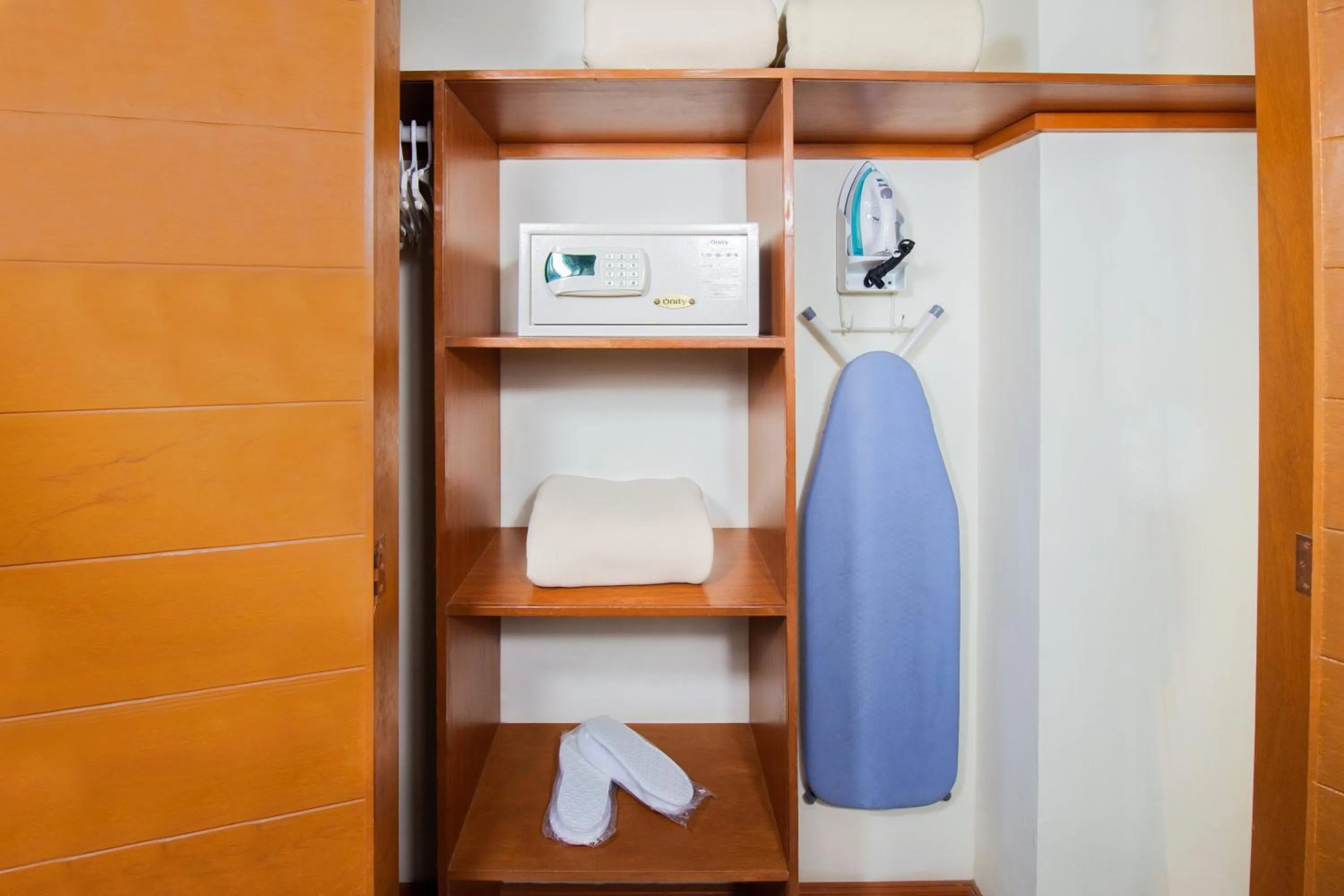 furniture in Plaza Pelicanos Grand Beach Resort All Inclusive