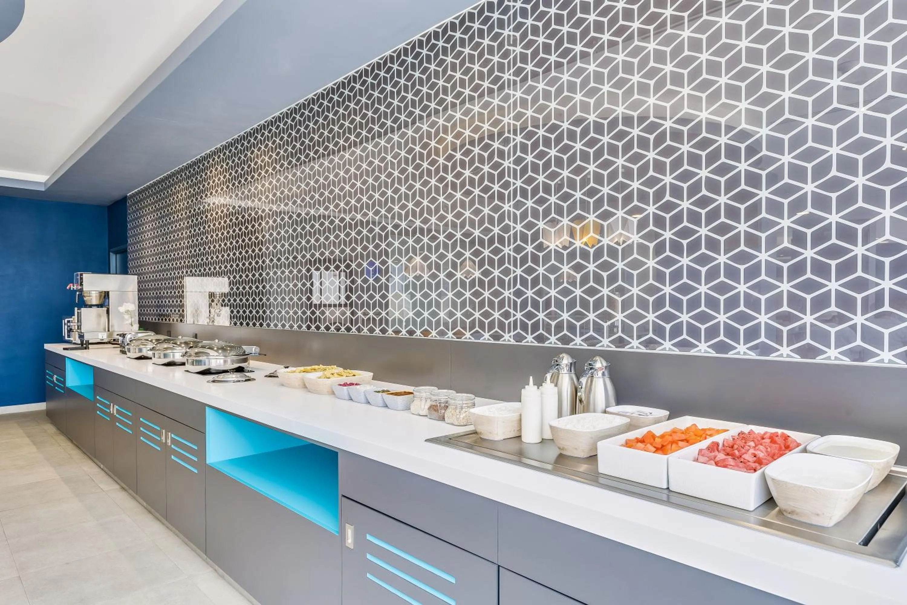 Buffet breakfast in One Acapulco Costera