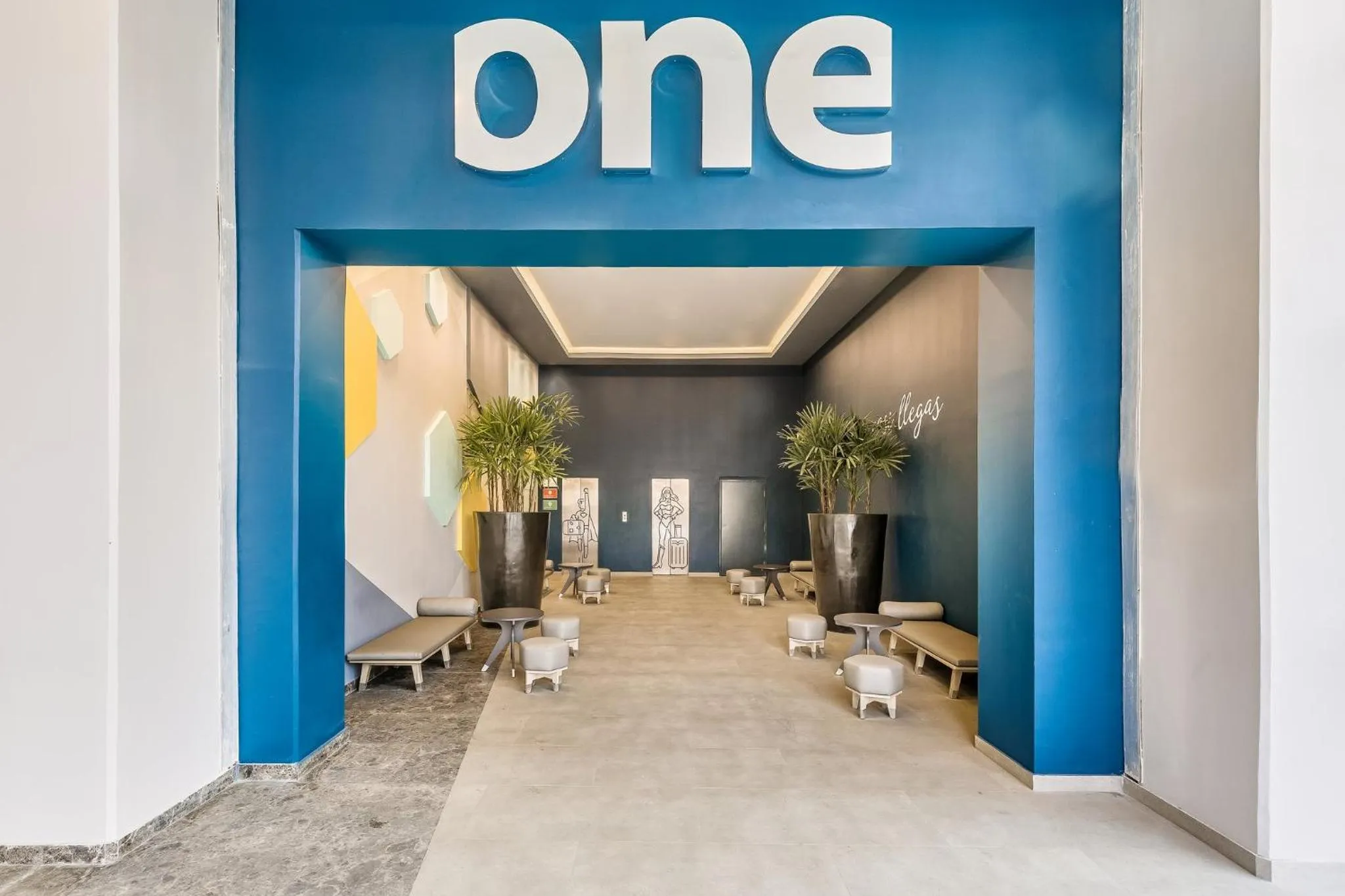 Other in One Acapulco Costera