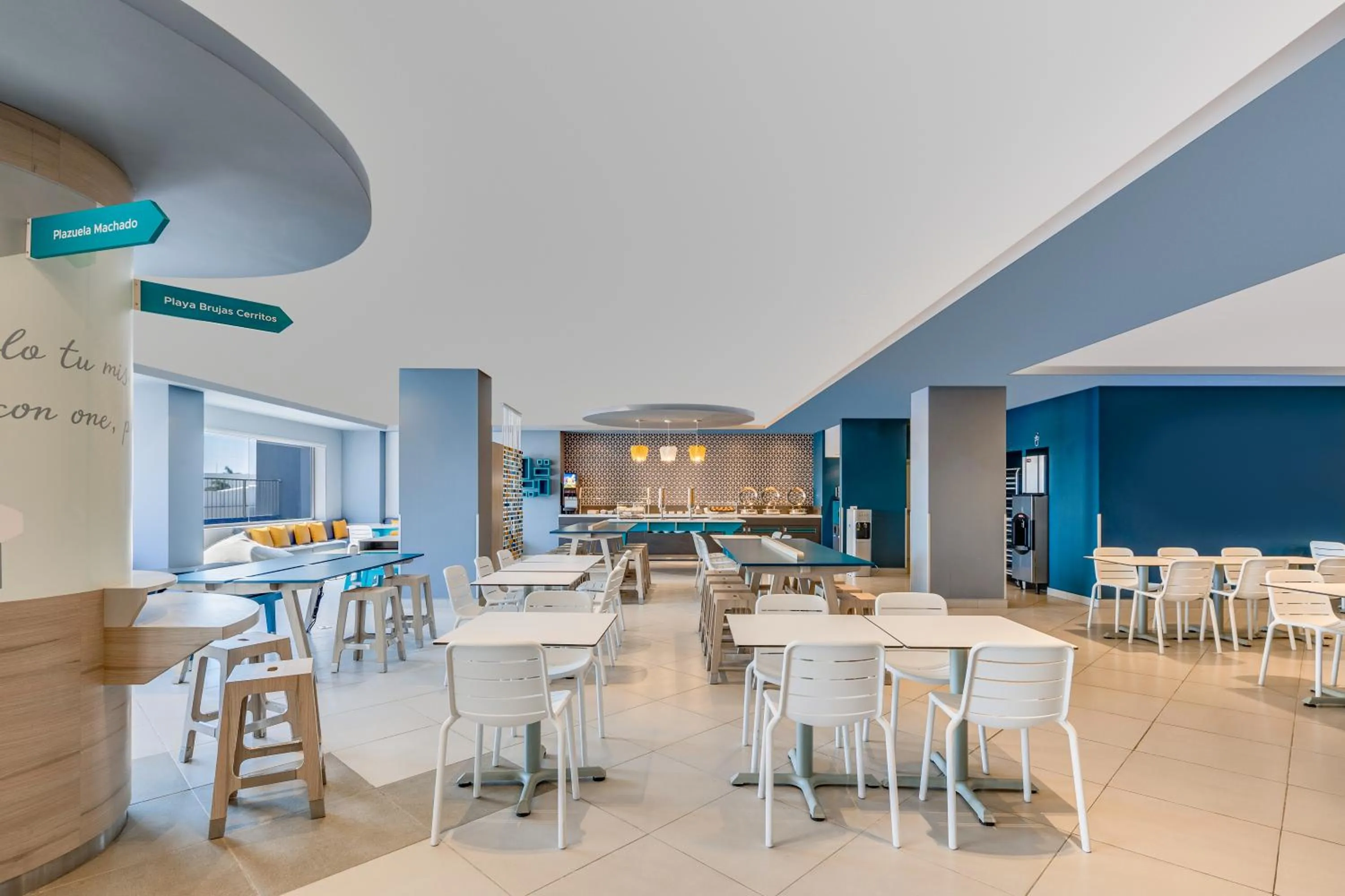 Restaurant/places to eat in One Acapulco Costera