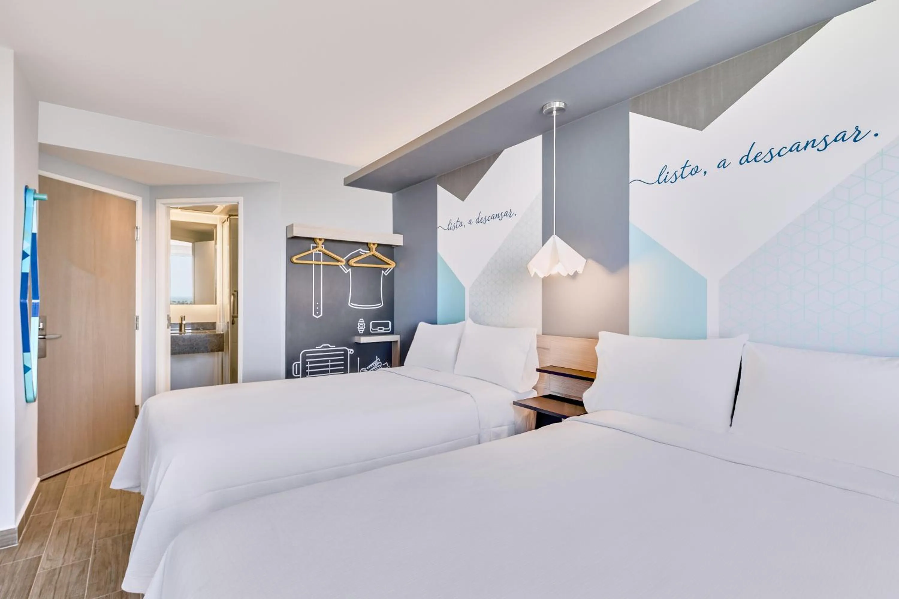 Bed in One Acapulco Costera