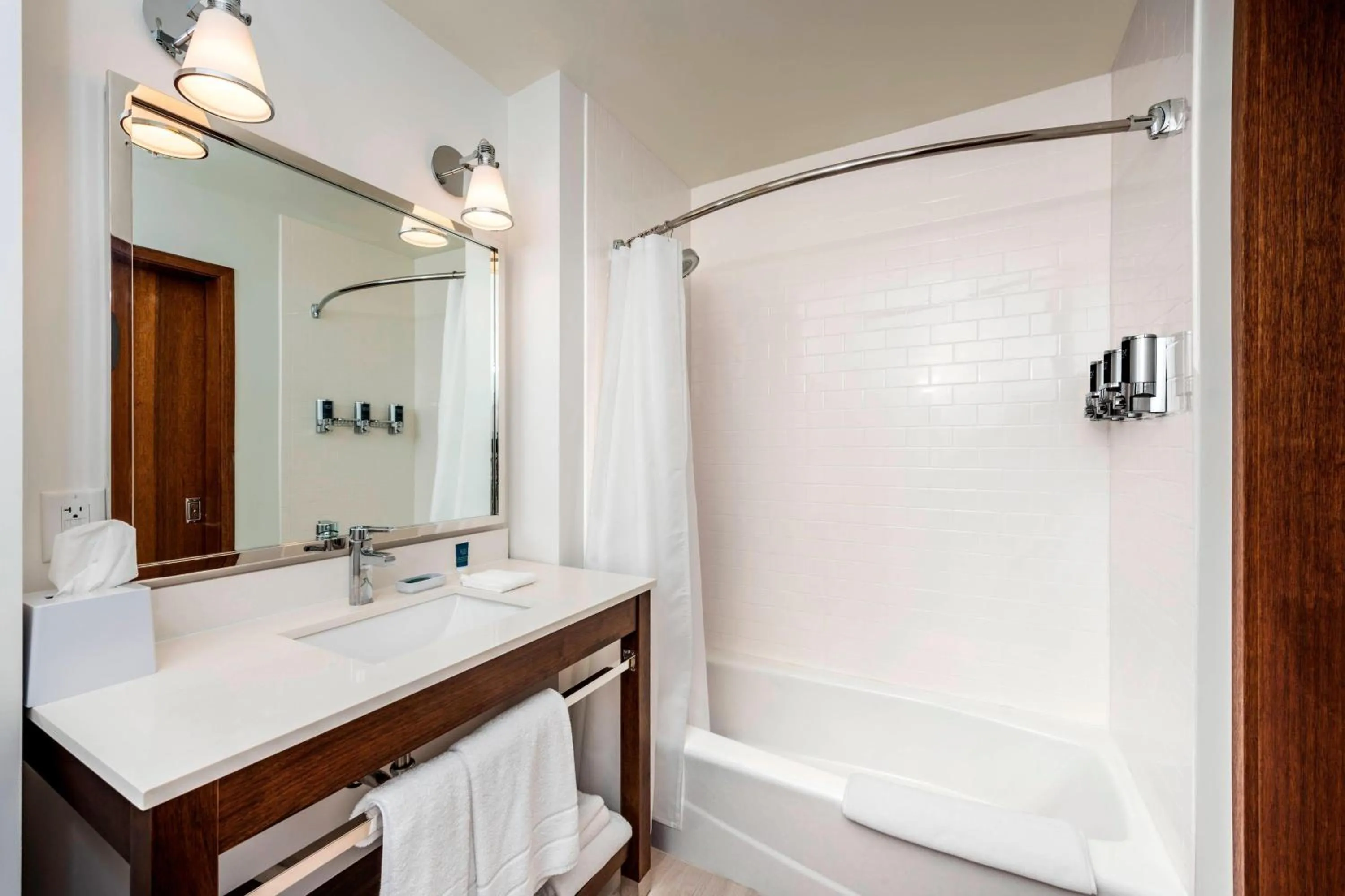 Bathroom in Four Points By Sheraton Houston Energy Corridor