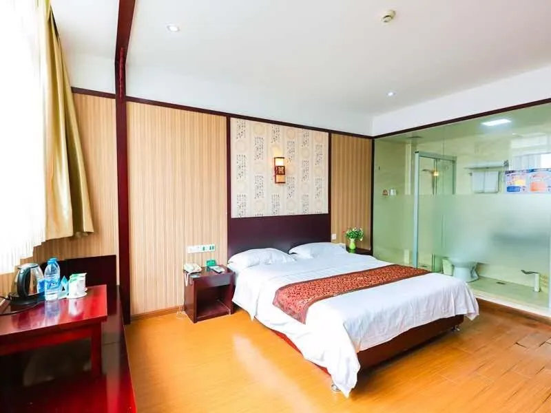 Bed in GreenTree Alliance ShangHai PuDong Nicheng Nanlu Rd. Renmin Rd. Hotel