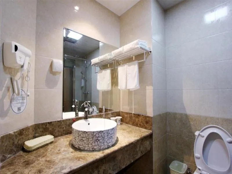 GreenTree Inn Shandong Zaozhuang Tengzhou East Xueyuan Road Guiheyuan Business Hotel