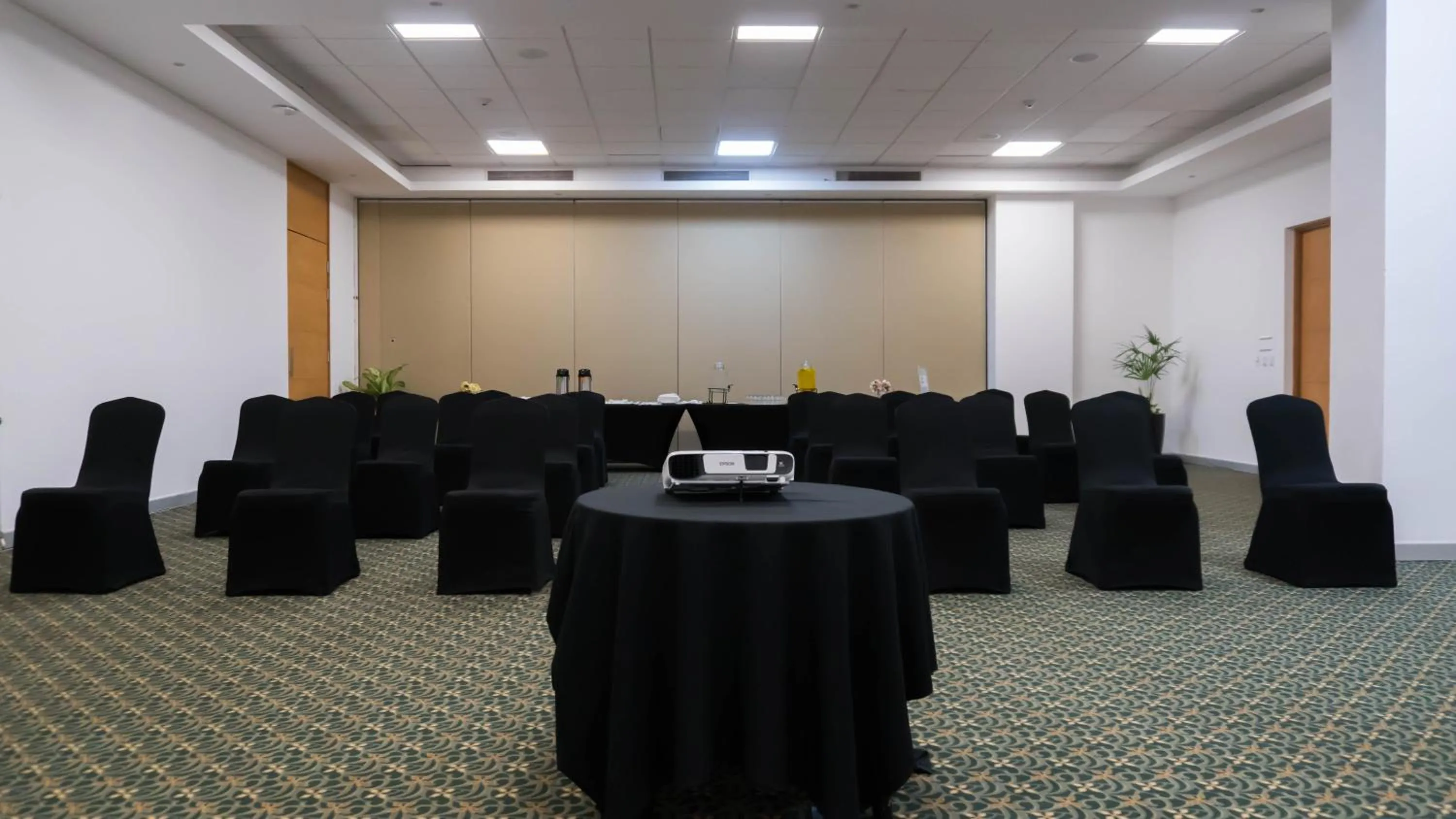 Meeting/conference room in Cancun Bay All Inclusive Hotel