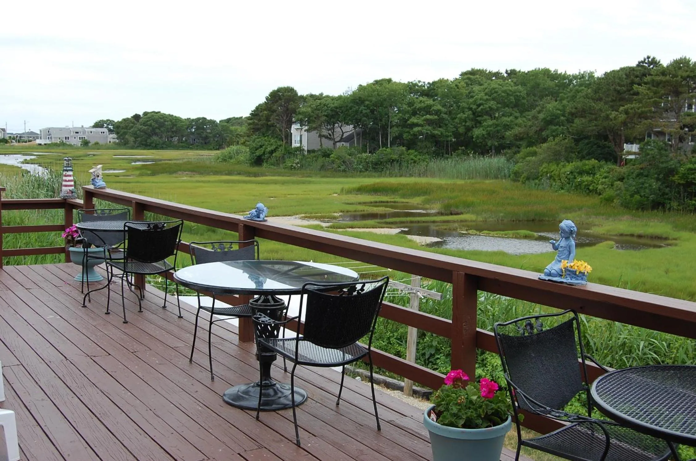 Property building in A Cape Cod Ocean Manor Inn