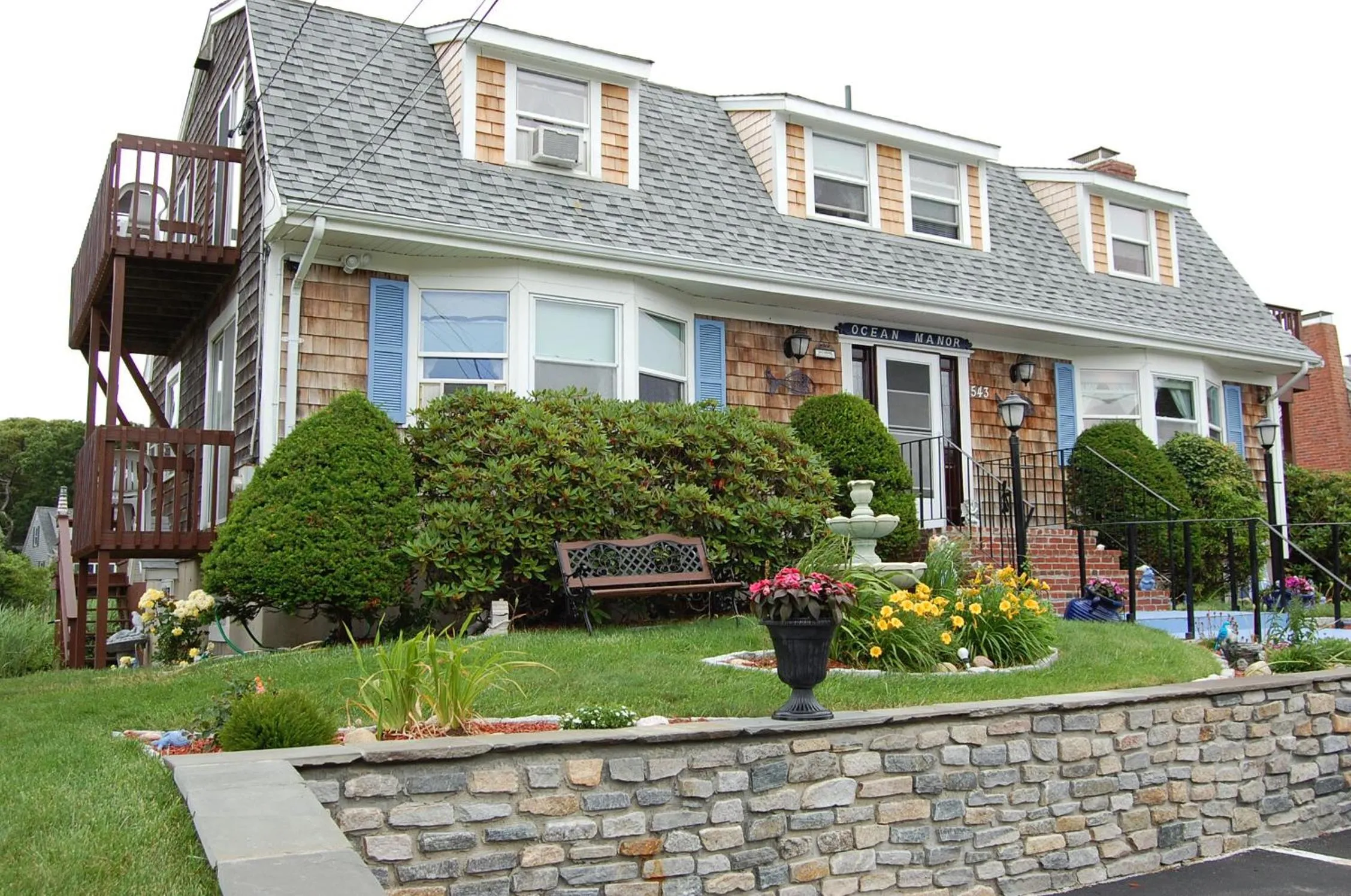 Property building in A Cape Cod Ocean Manor Inn