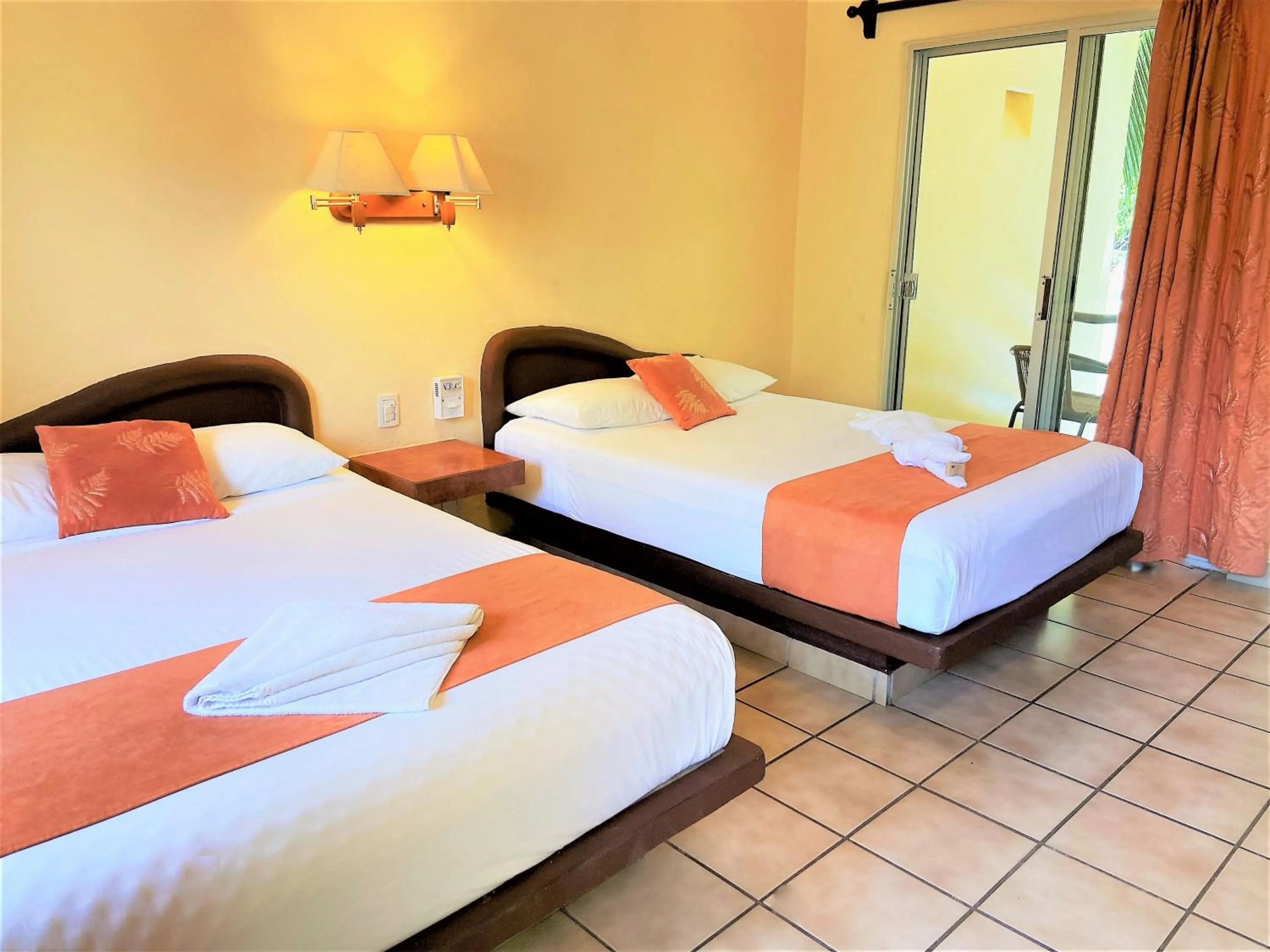 View (from property/room), Bed in Hotel LunaSol