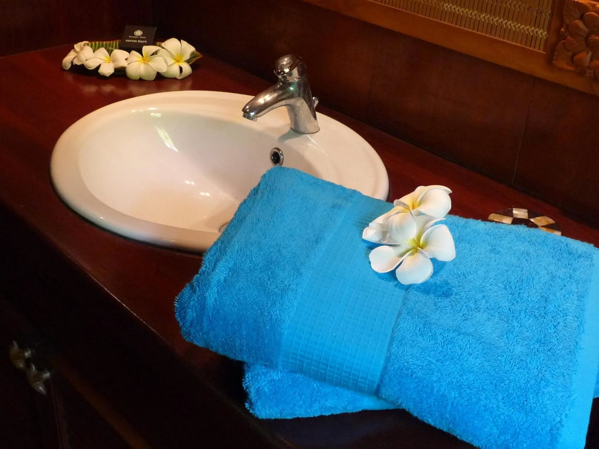 Bathroom in Poerani Moorea