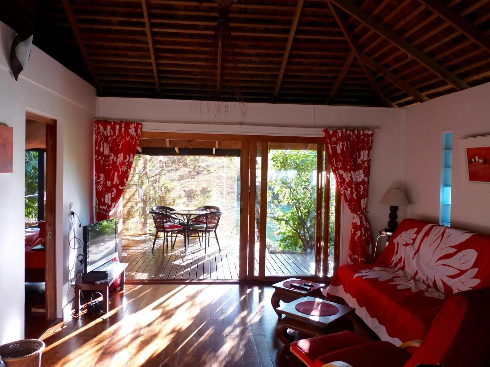 Patio in Poerani Moorea