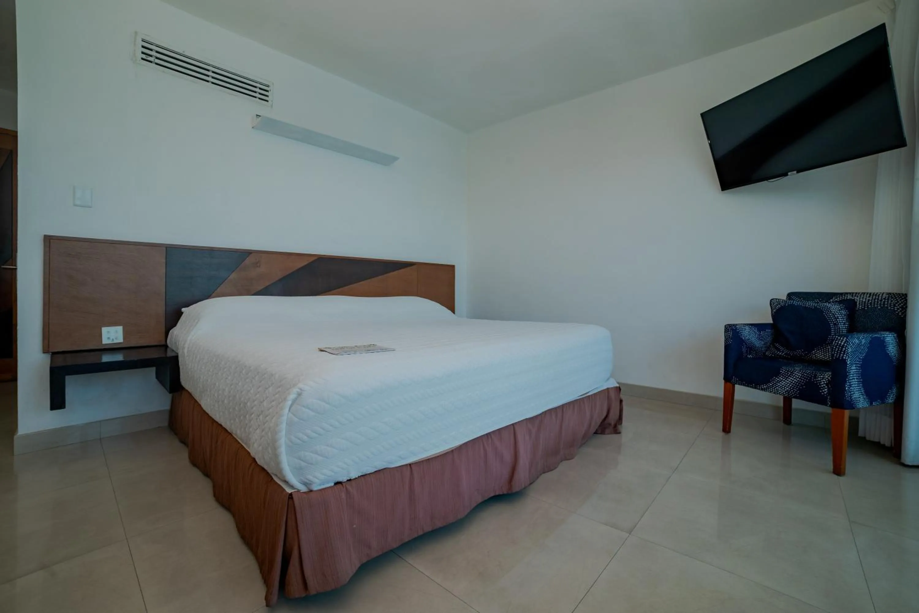 Bedroom, Bed in Hotel Bahia Chac Chi