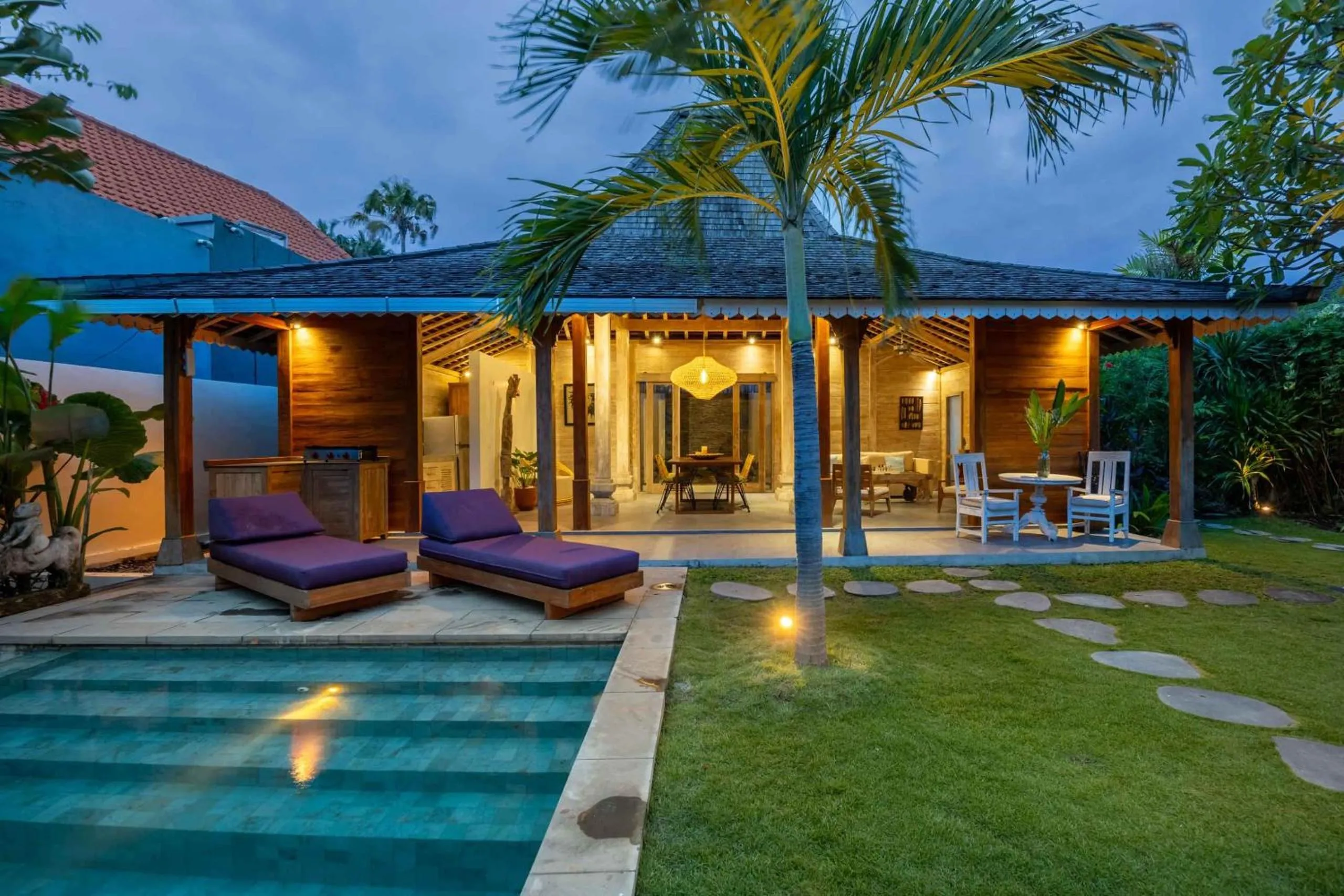 Property building in Villa Du Bah - Cozy Tropical 3BR Villa 12min To Beach