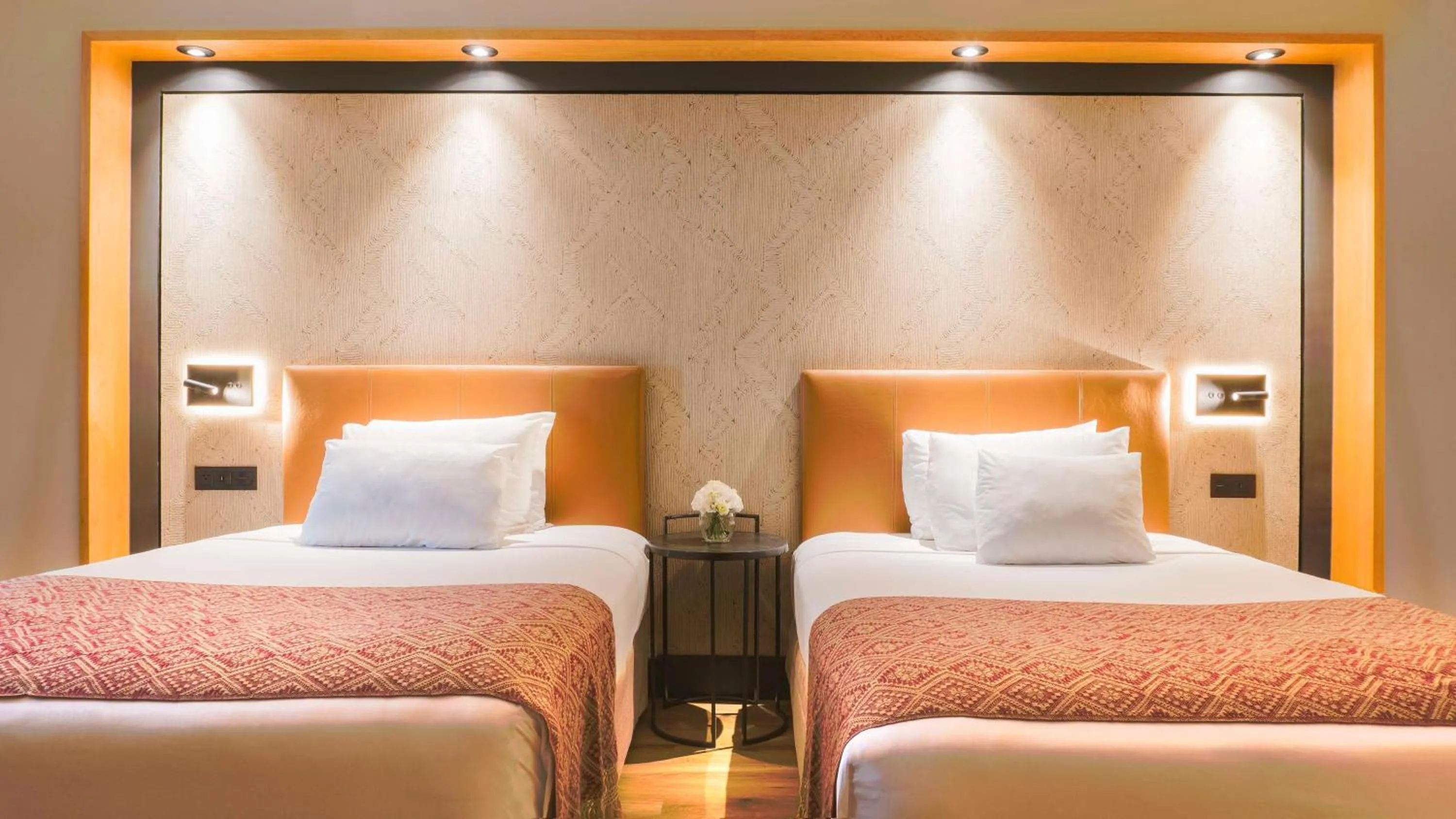 Bedroom, Bed in NH Collection Mexico City Airport T2