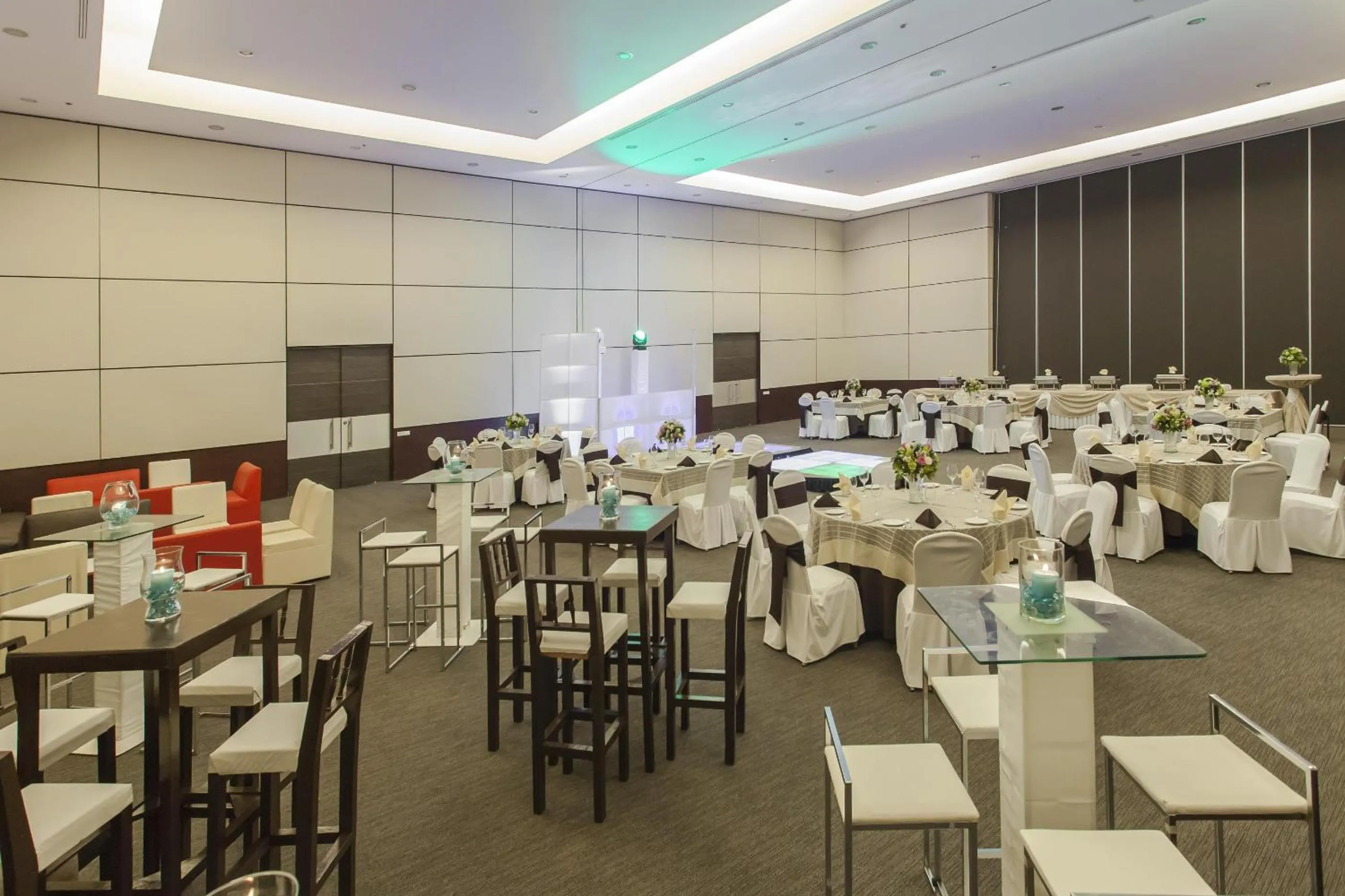 Meeting/conference room in NH Collection Mexico City Airport T2