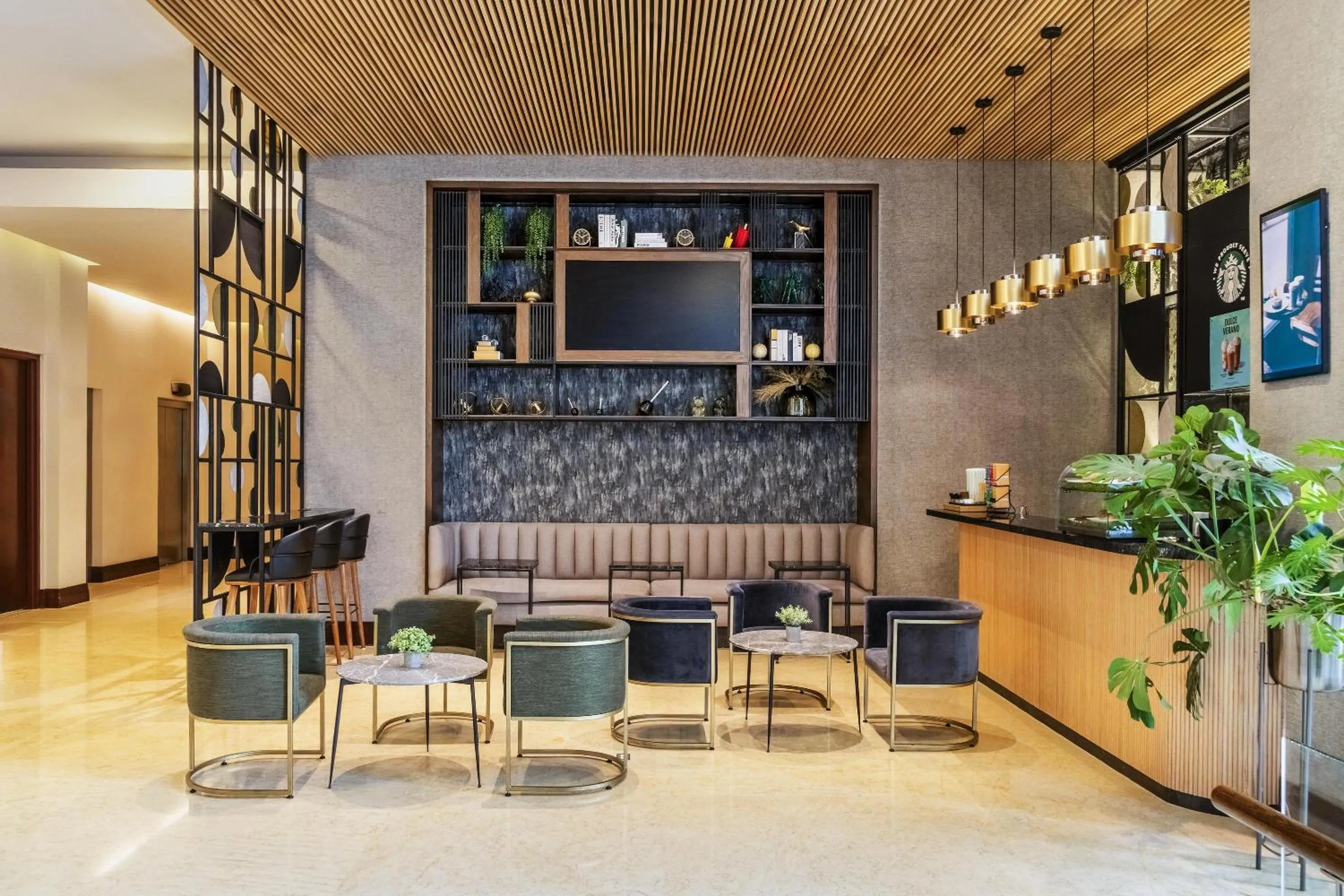 Restaurant/places to eat in NH Collection Guadalajara Providencia