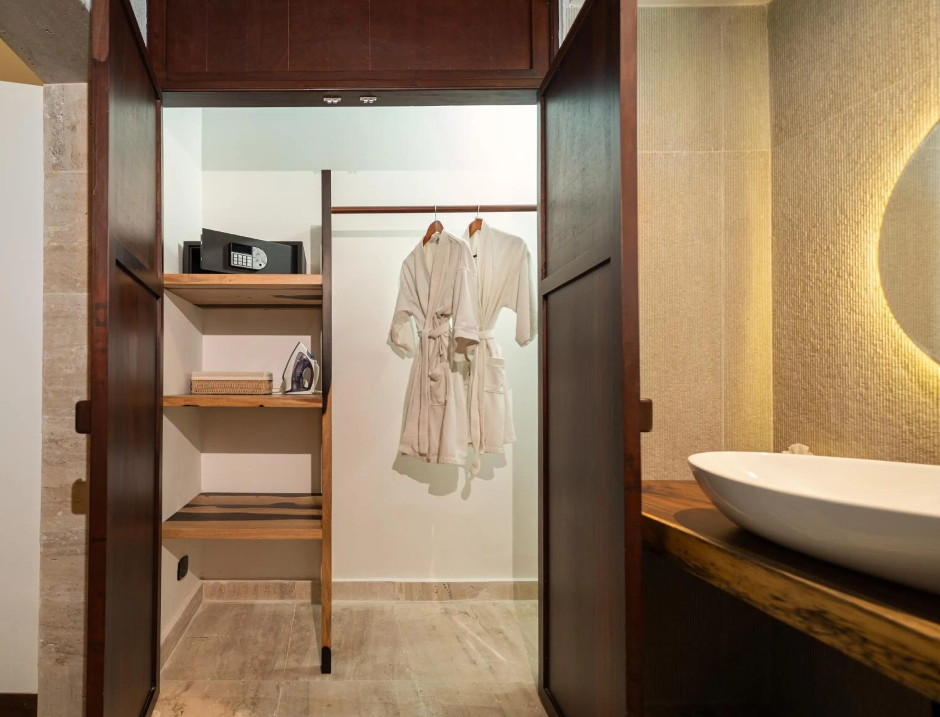 wardrobe in Na Balam Hotel