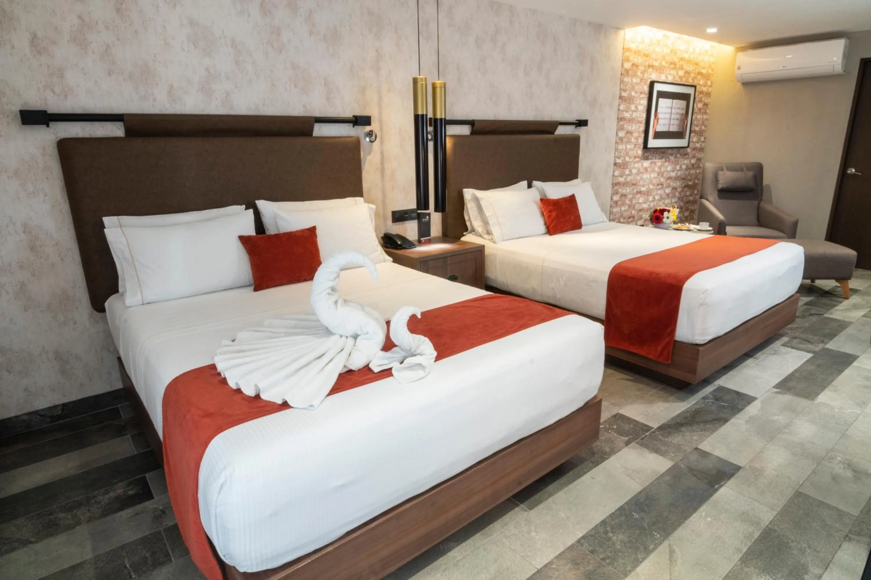 Bedroom, Bed in Hotel Ronda Minerva