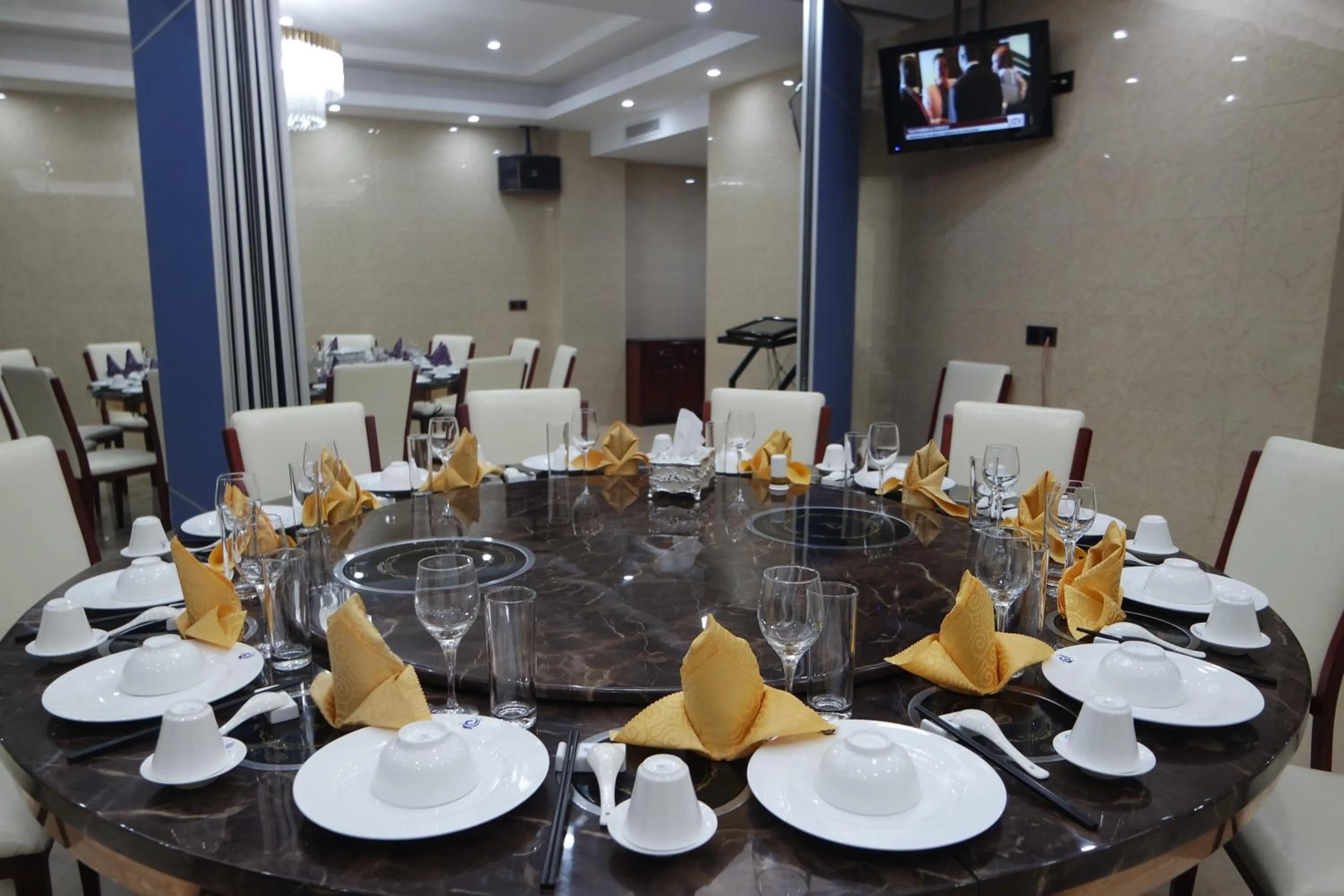 Restaurant/places to eat in Kololo Courts Hotel and Restaurant Kampala